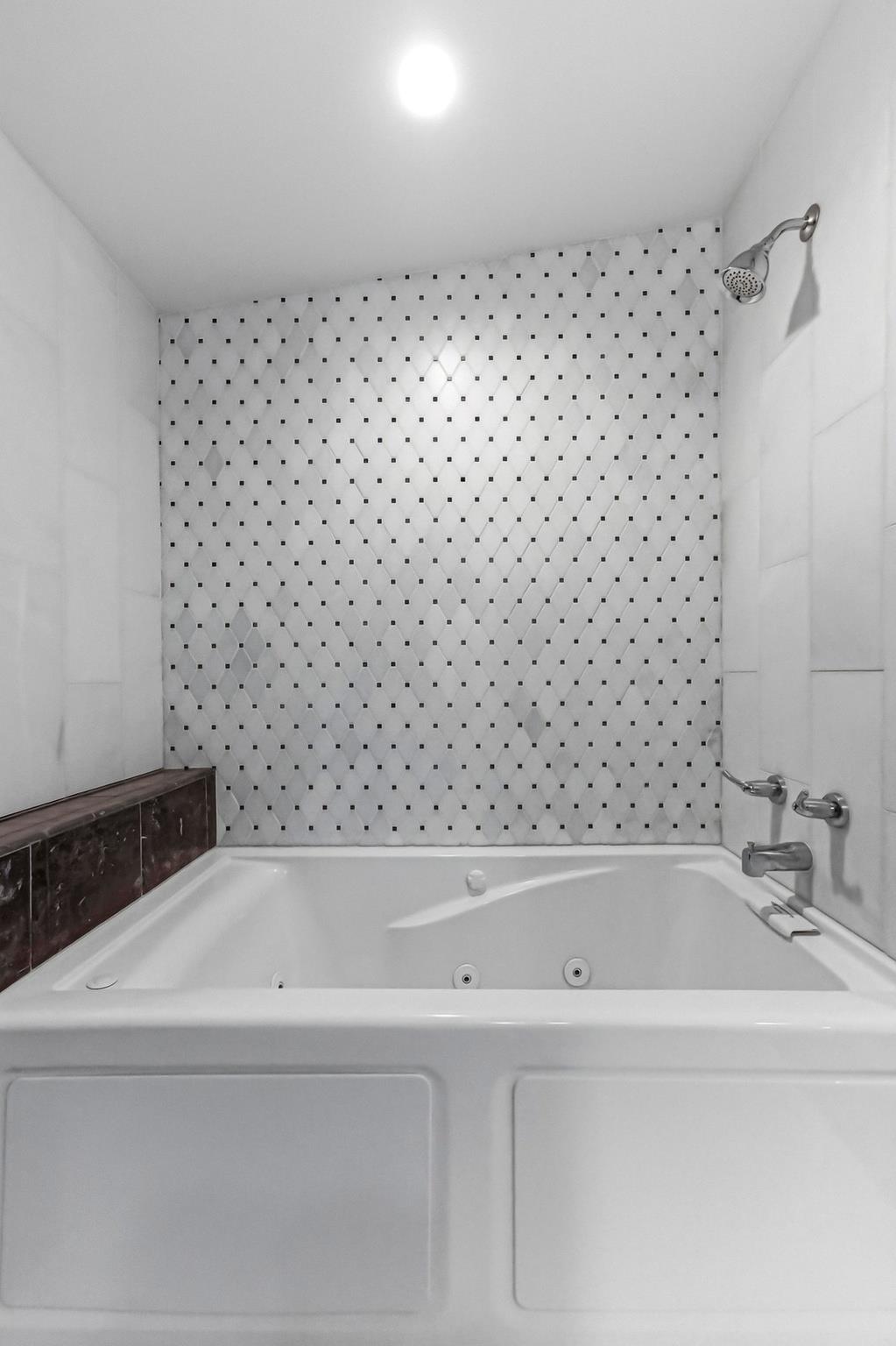 708 W Gibson St, Austin, TX 78704