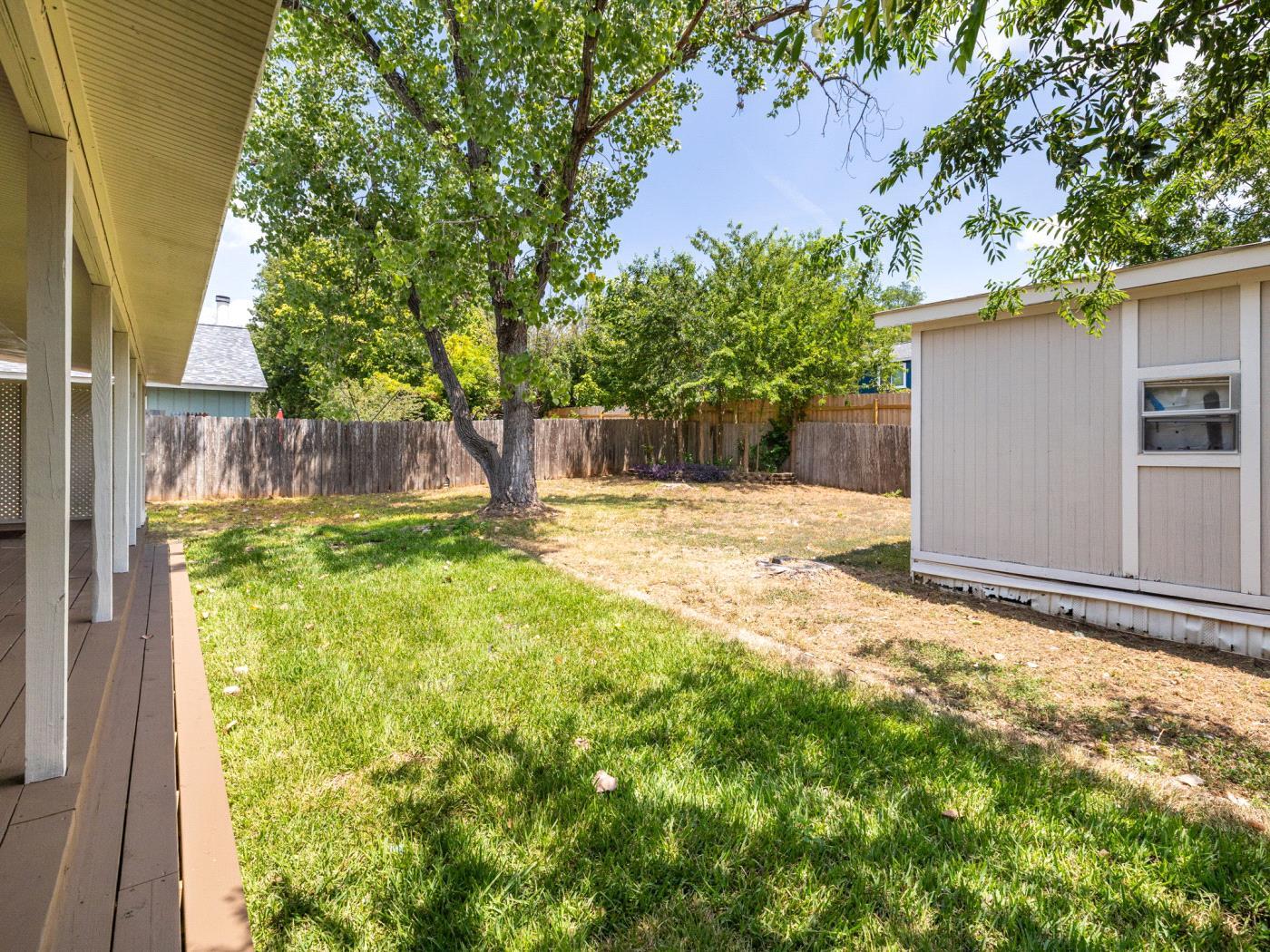 2609 MARKET GARDEN Ln, Austin, TX 78745