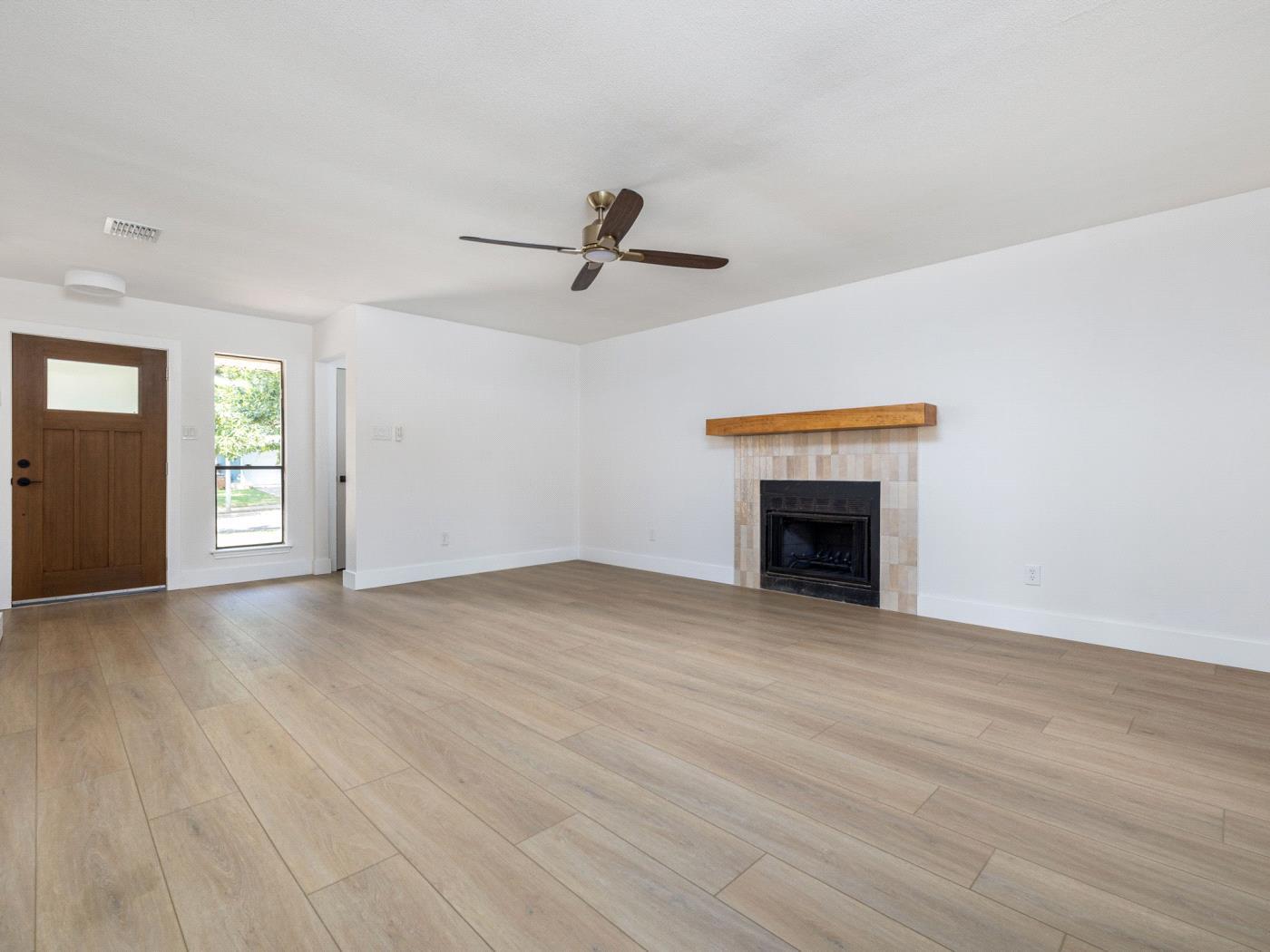 2609 MARKET GARDEN Ln, Austin, TX 78745