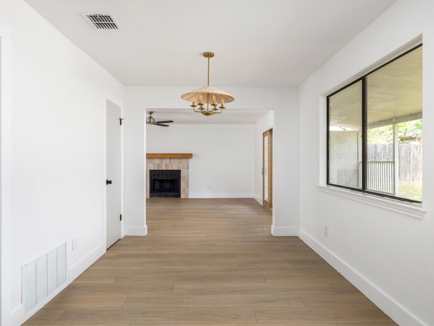 2609 MARKET GARDEN Ln, Austin, TX 78745