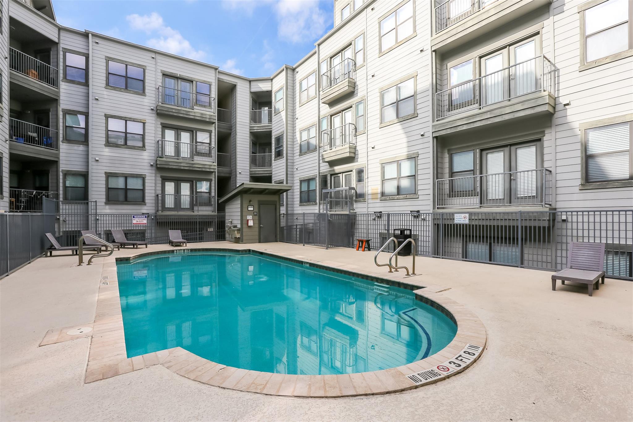 2502 Leon St # 418, Austin, TX 78705