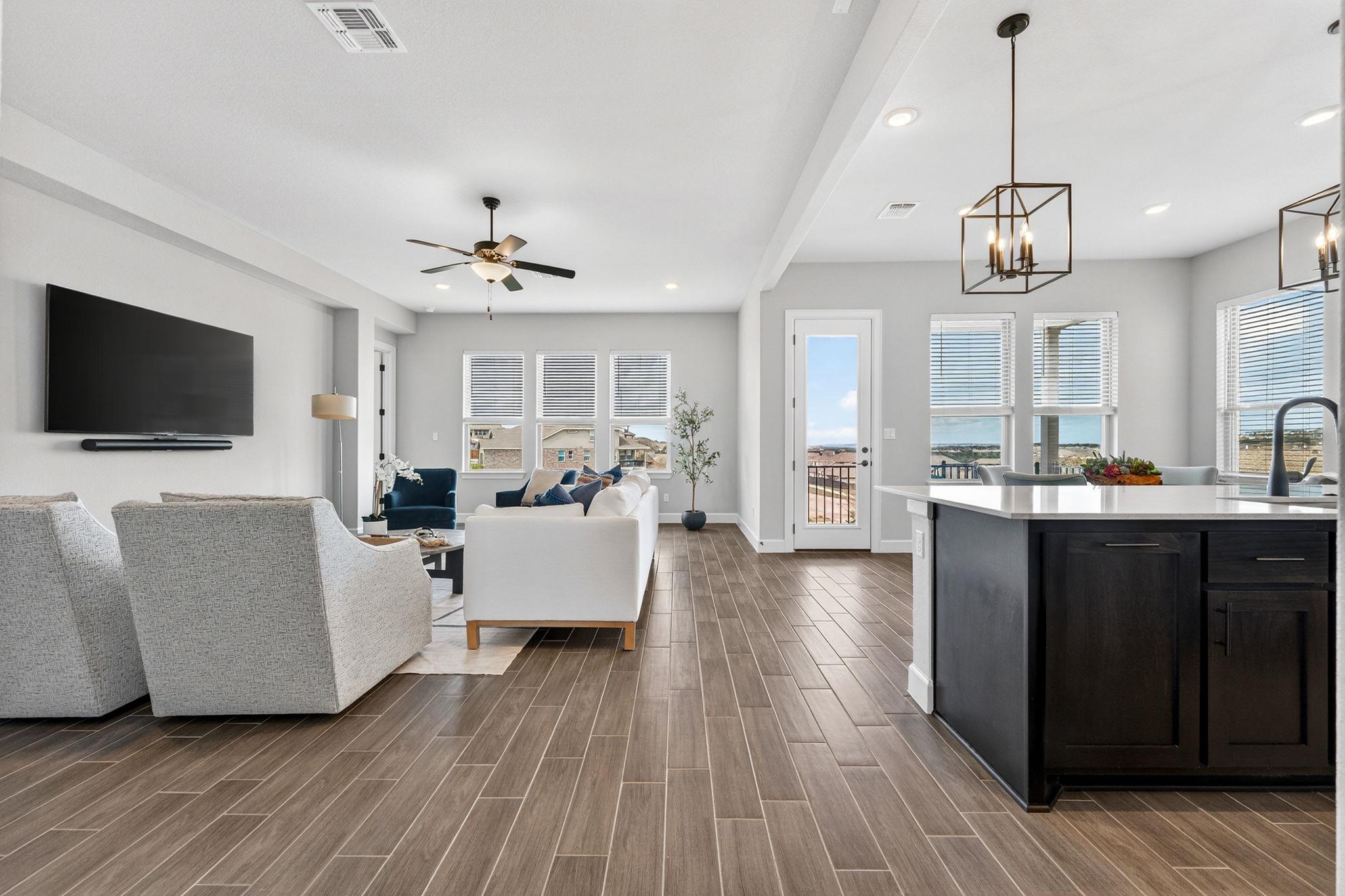 6816 Empresa Dr, Austin, TX 78738