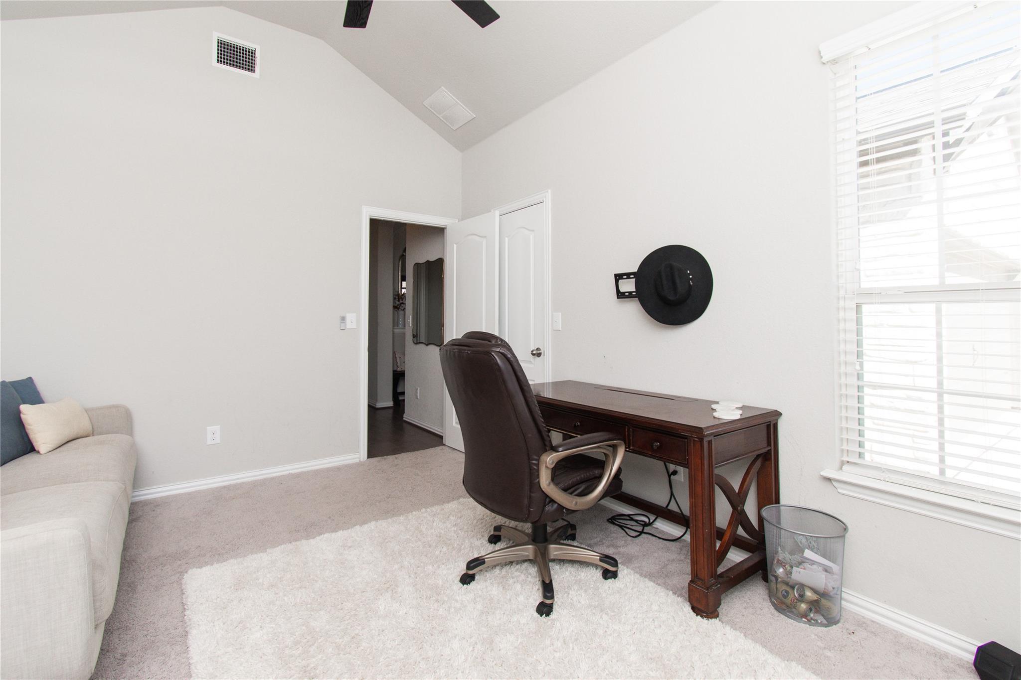 116 Salt Fork Dr, Liberty Hill, TX 78642