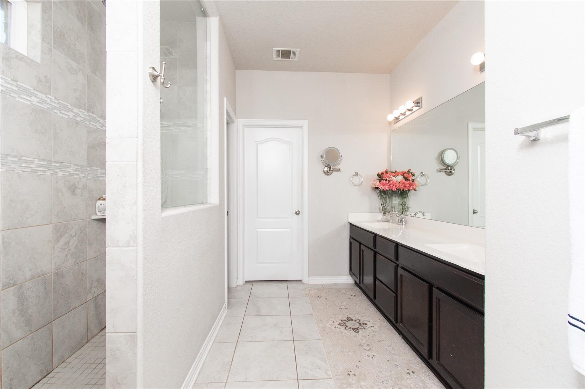 116 Salt Fork Dr, Liberty Hill, TX 78642