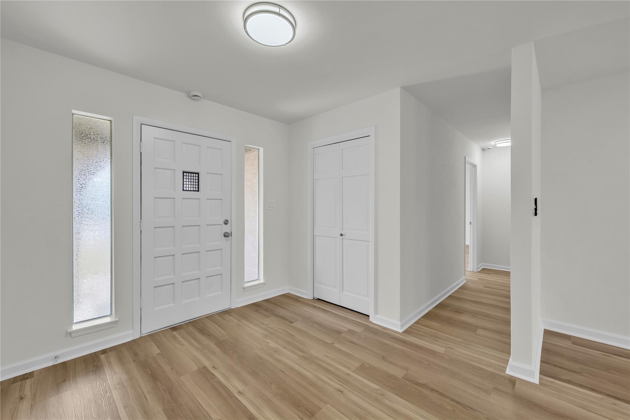 514 Sara Dr, Round Rock, TX 78664