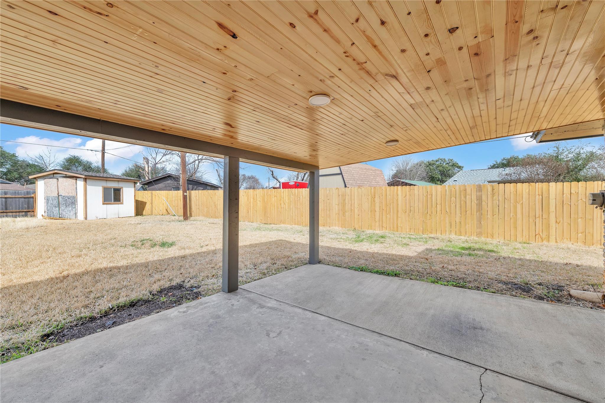 514 Sara Dr, Round Rock, TX 78664