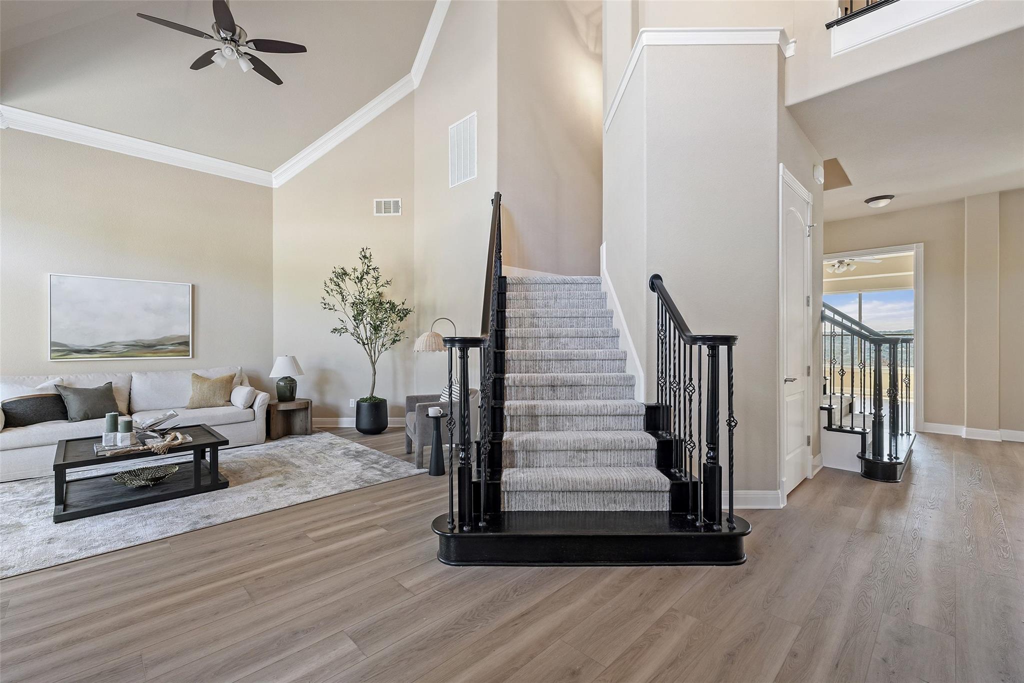 2702 Lakehurst Rd, Spicewood, TX 78669