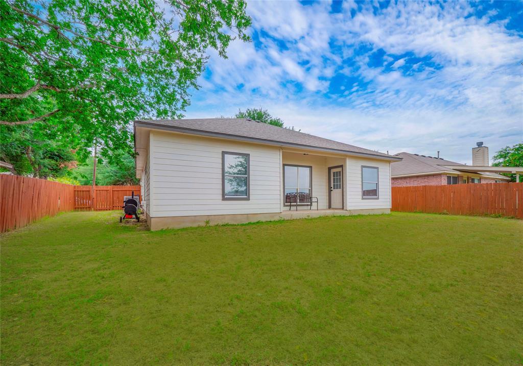 508 Lydia Ln, Thrall, TX 76578