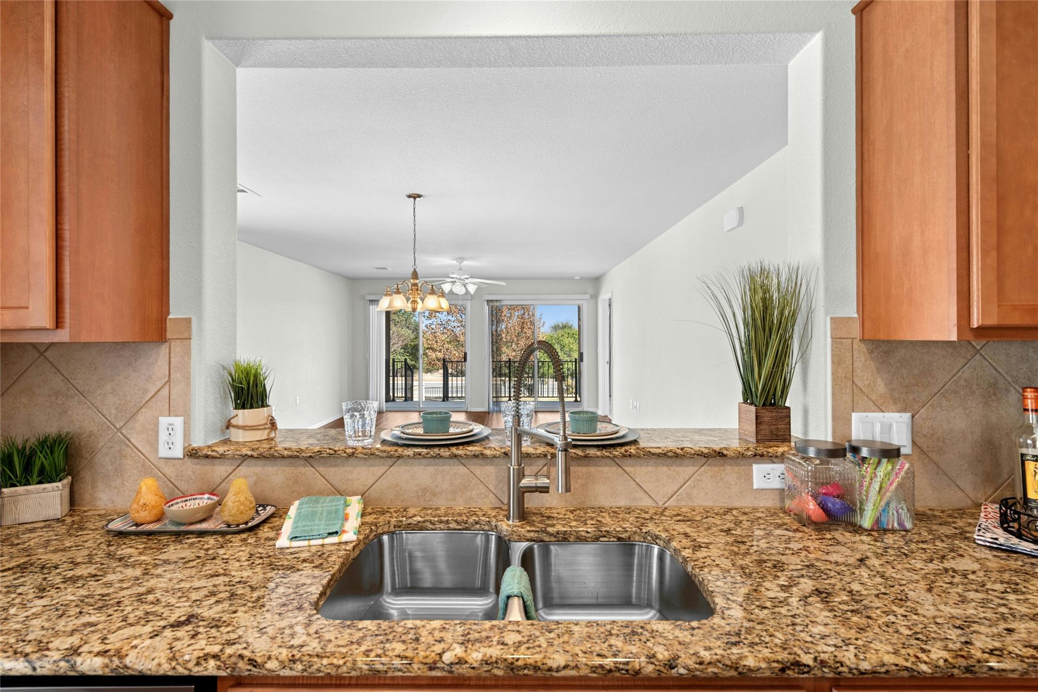 107 Garner Cv, Georgetown, TX 78633