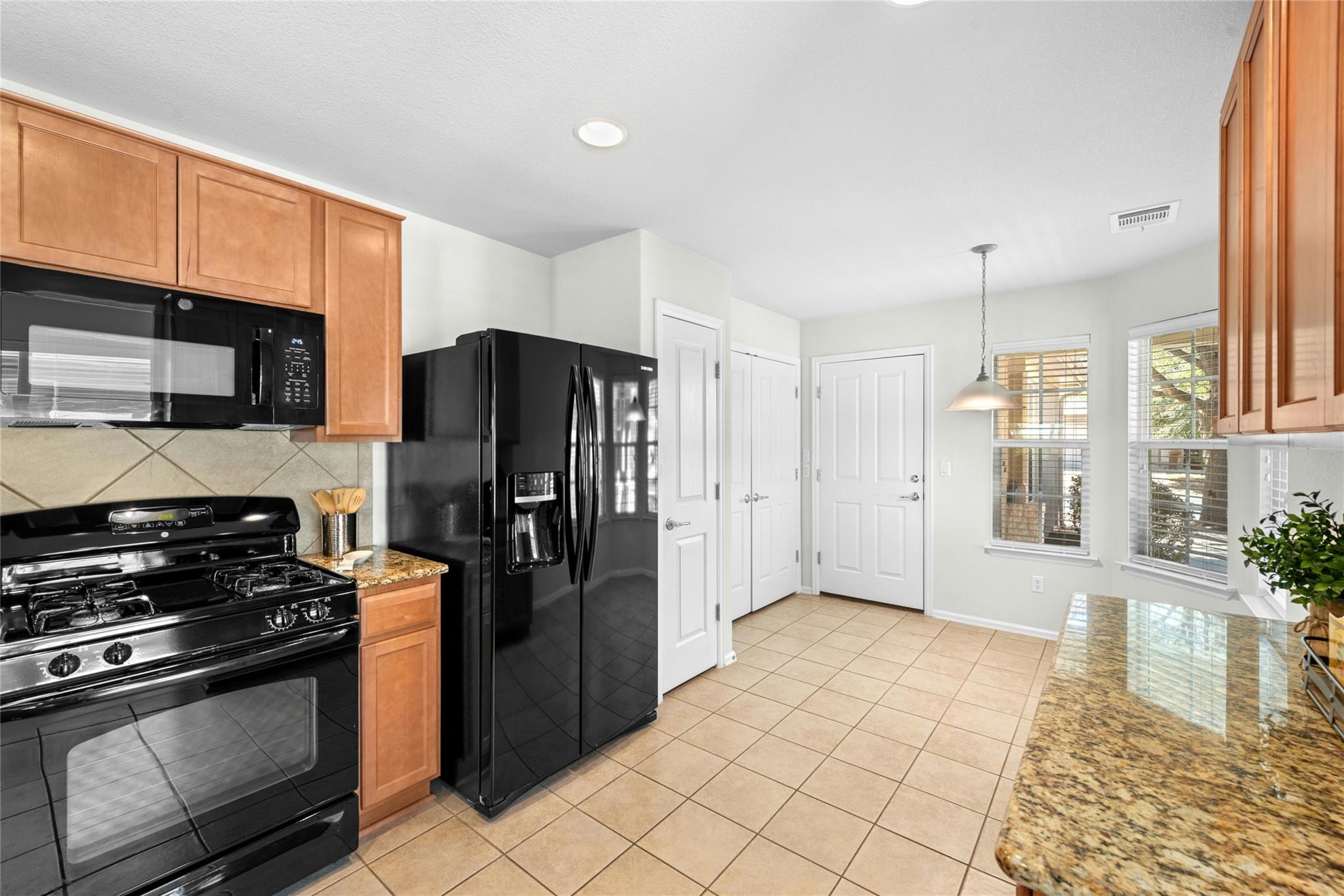 107 Garner Cv, Georgetown, TX 78633