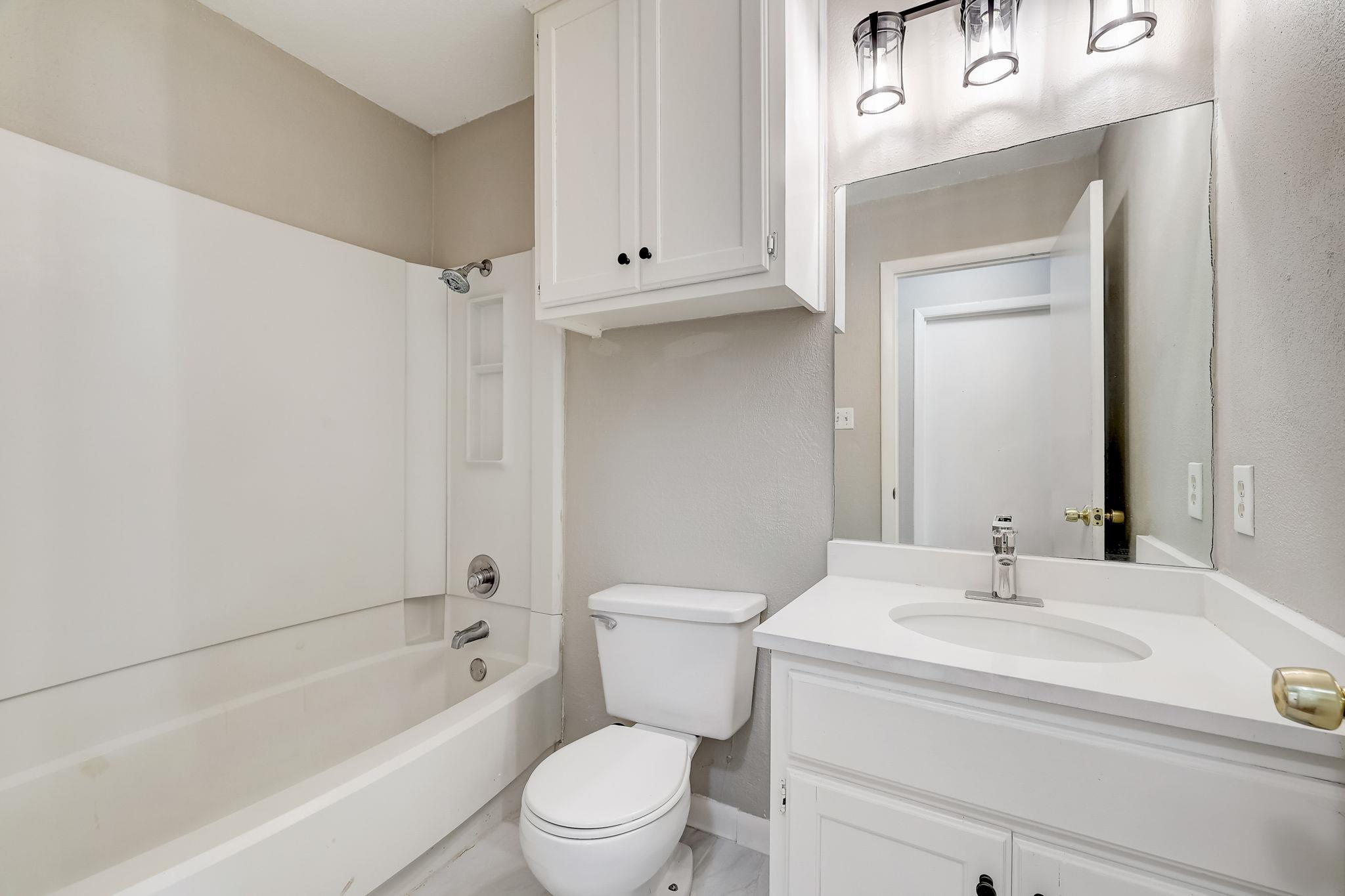 1406 Hyridge Circle, Round Rock, TX 78664