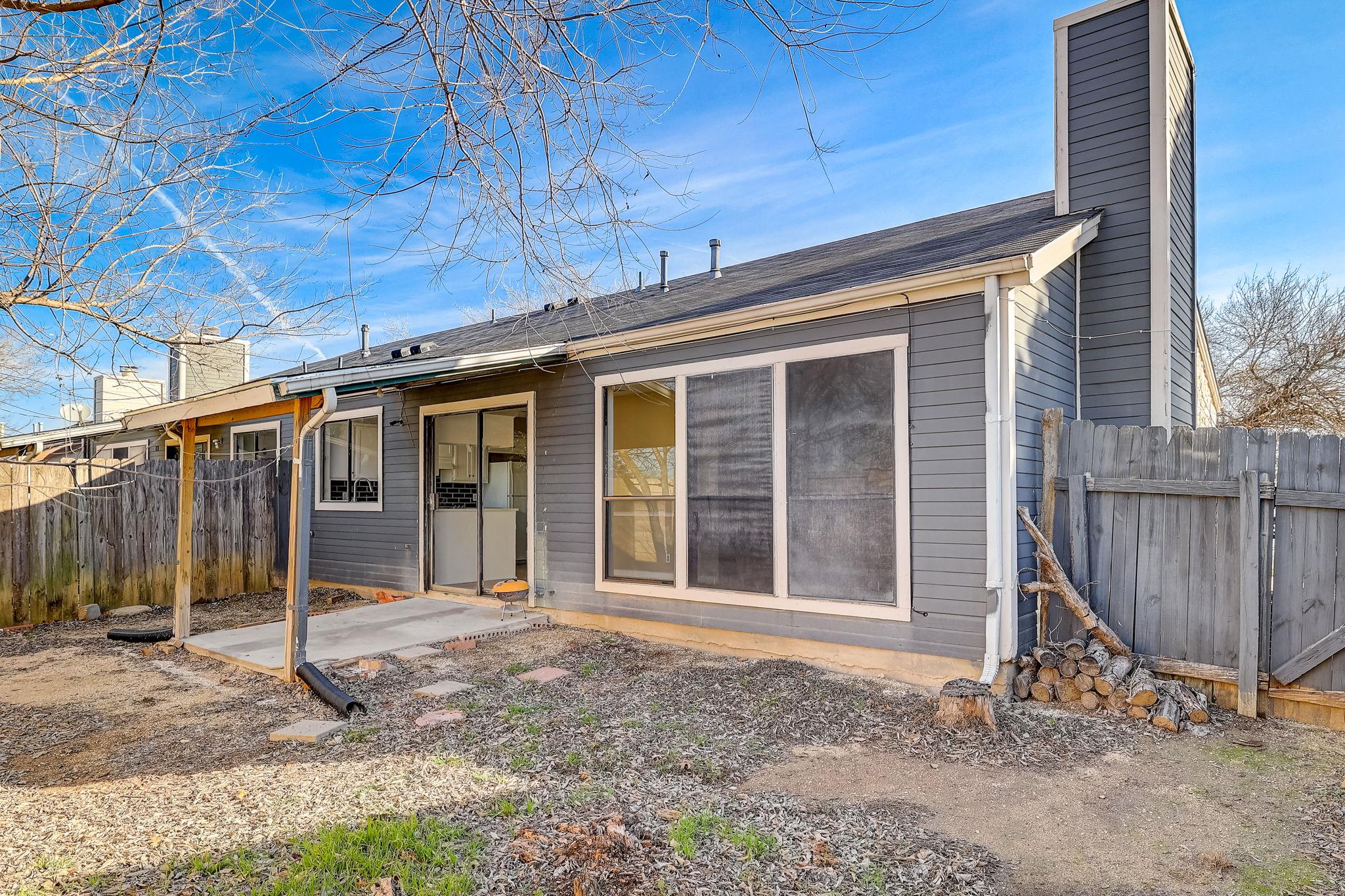 1406 Hyridge Circle, Round Rock, TX 78664