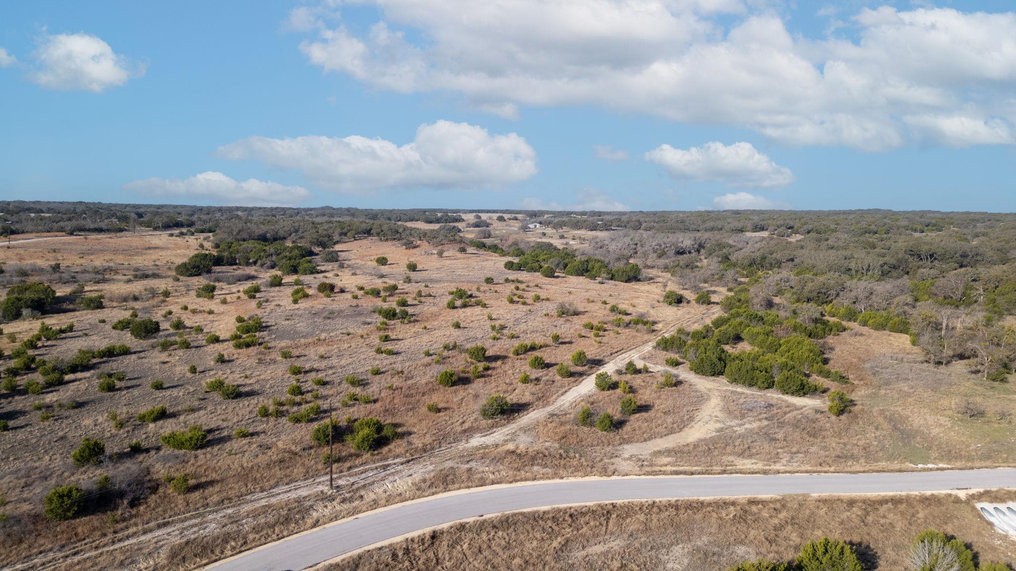 659 Shin Oak Dr, Lampasas, TX 76550