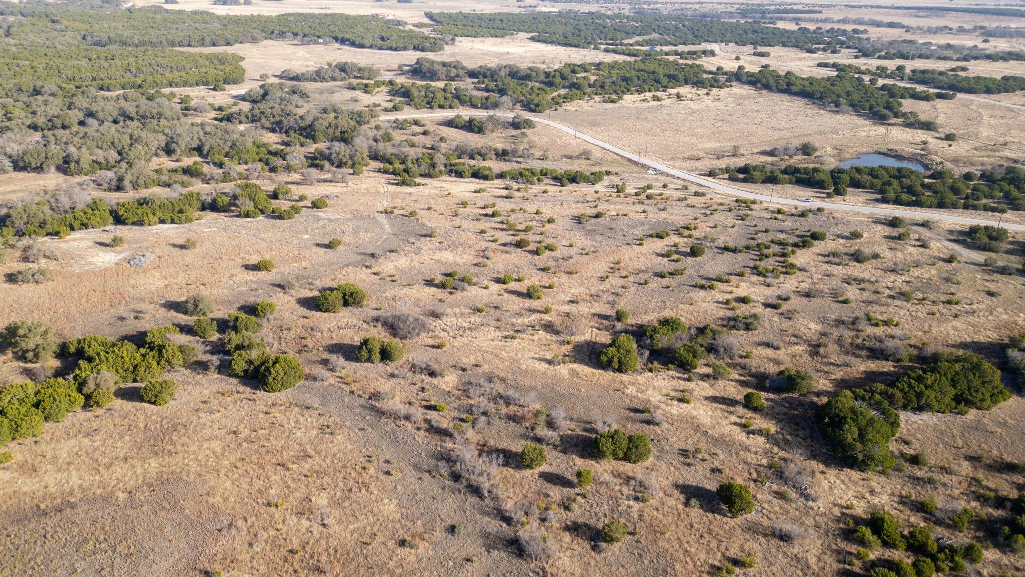 659 Shin Oak Dr, Lampasas, TX 76550