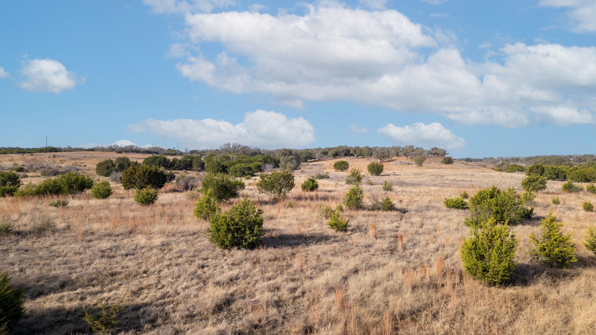 659 Shin Oak Dr, Lampasas, TX 76550