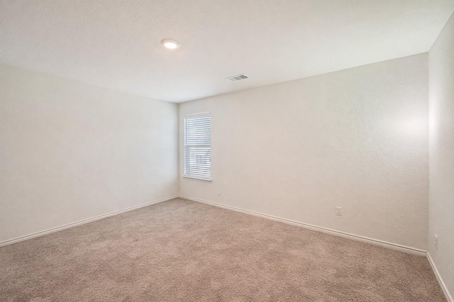 14513 Prairie Sod Ln, Elgin, TX 78621