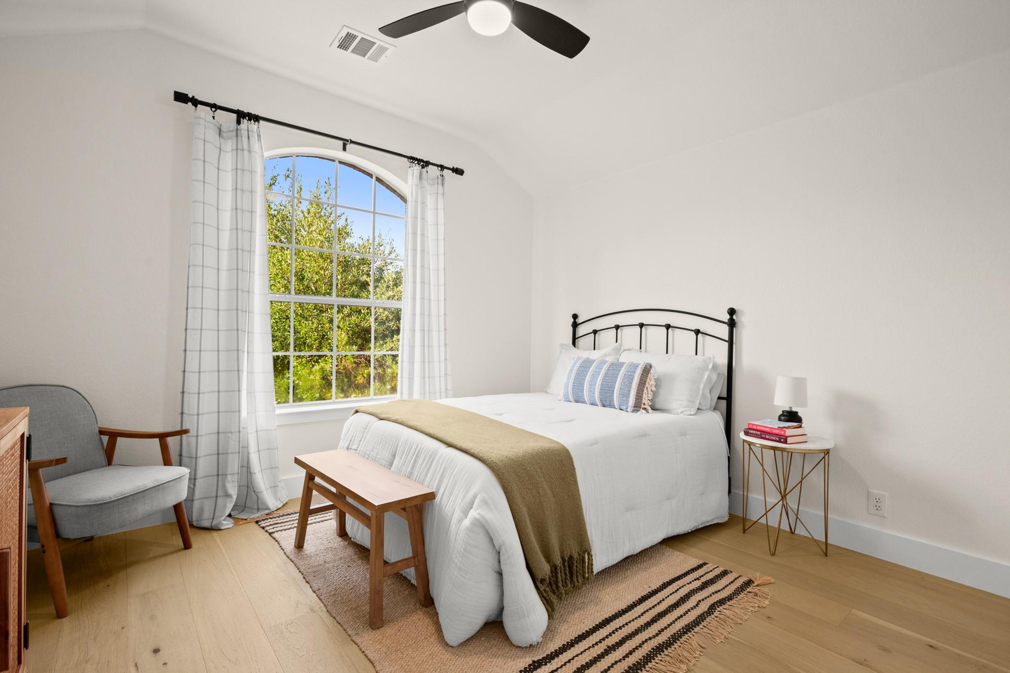 12802 Bivins Ct, Austin, TX 78732