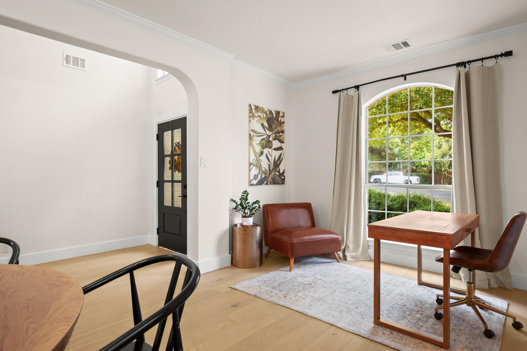 12802 Bivins Ct, Austin, TX 78732