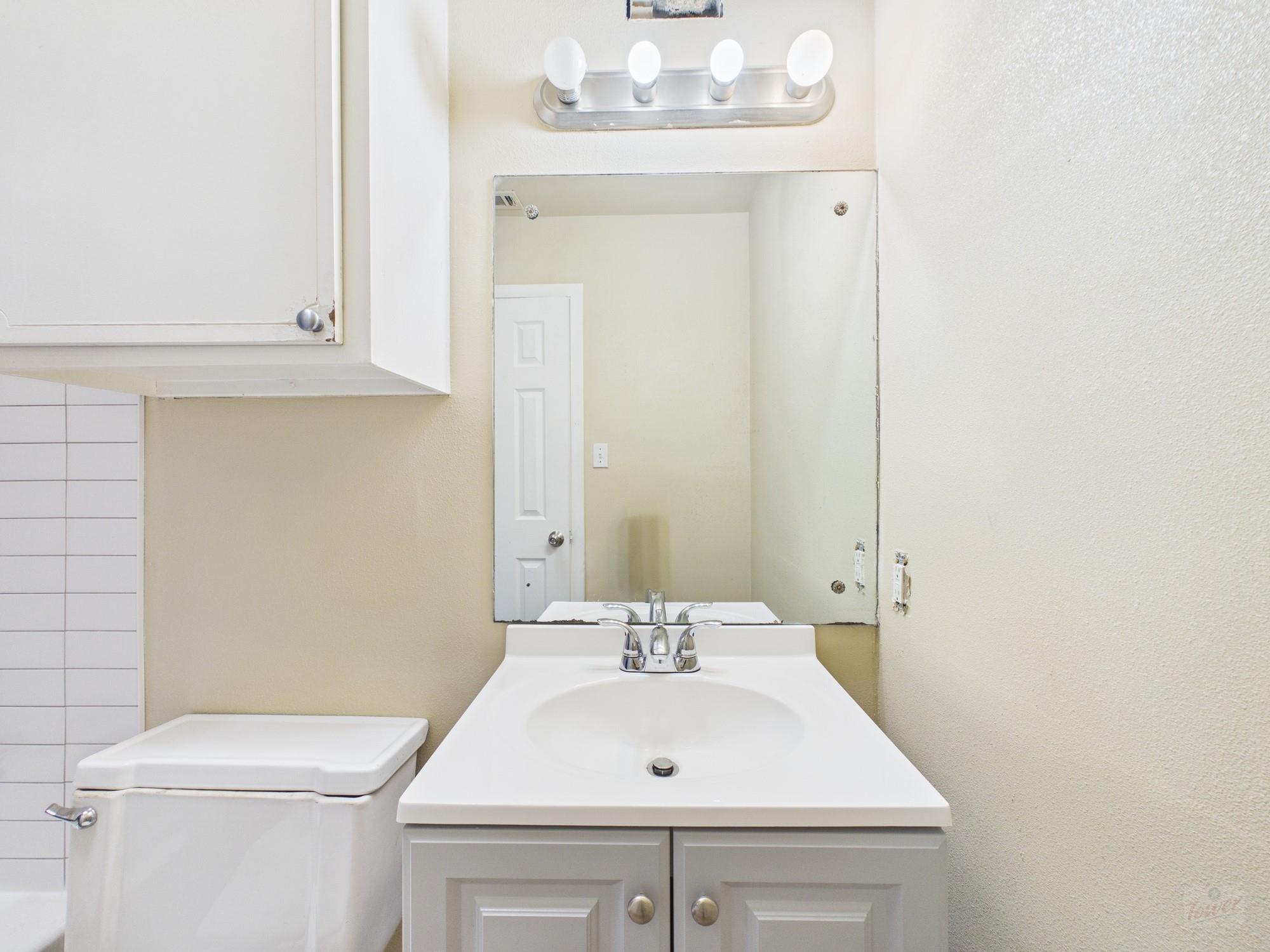 616 W 51st St # 101, Austin, TX 78751