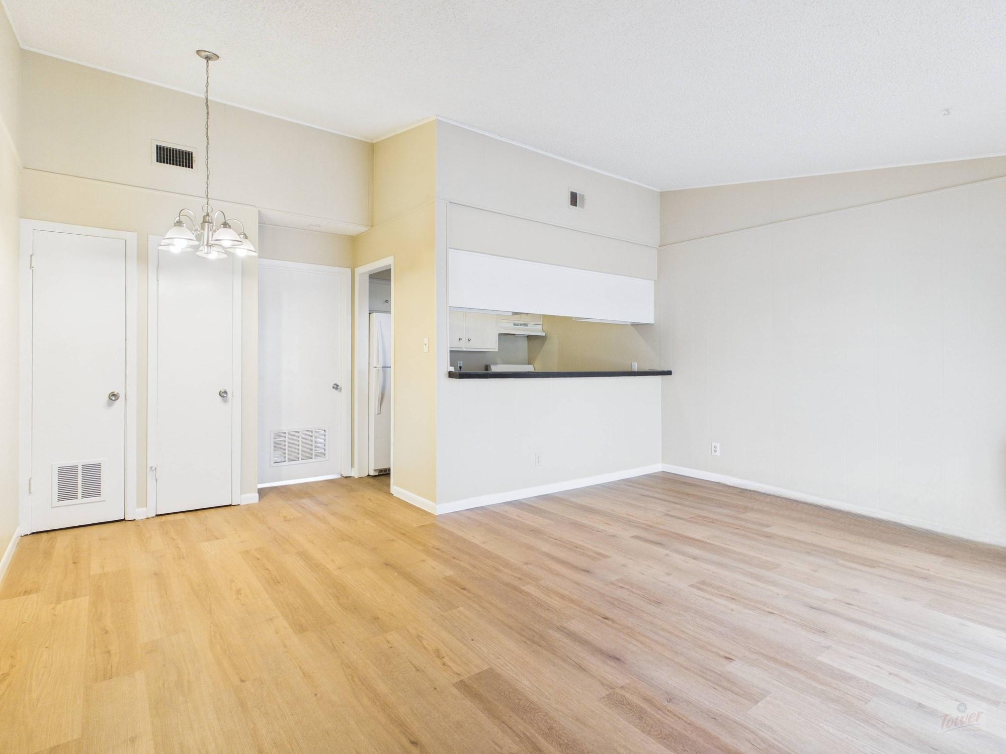 616 W 51st St # 101, Austin, TX 78751