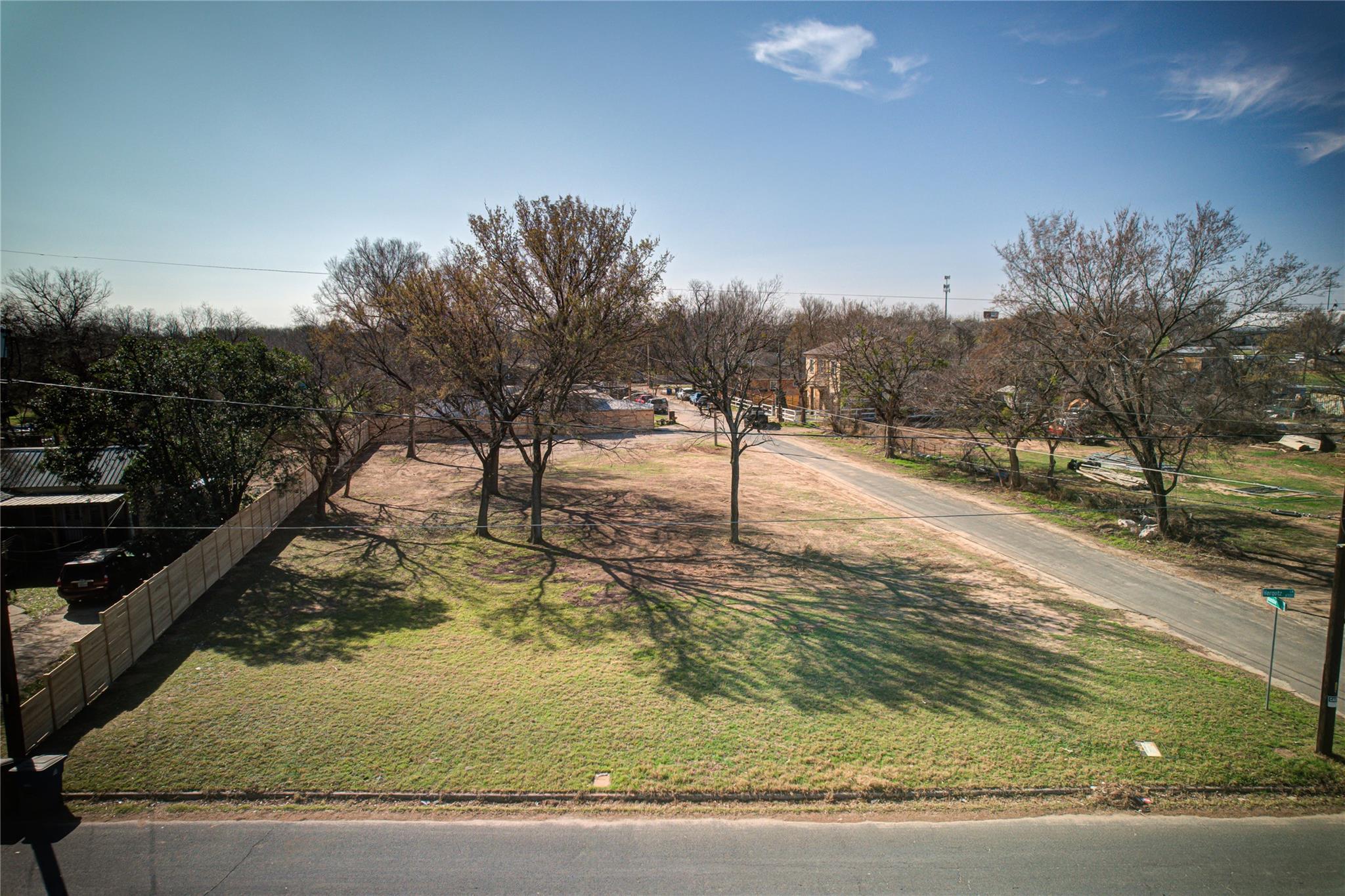 101 Kimble Ln, Austin, TX 78742