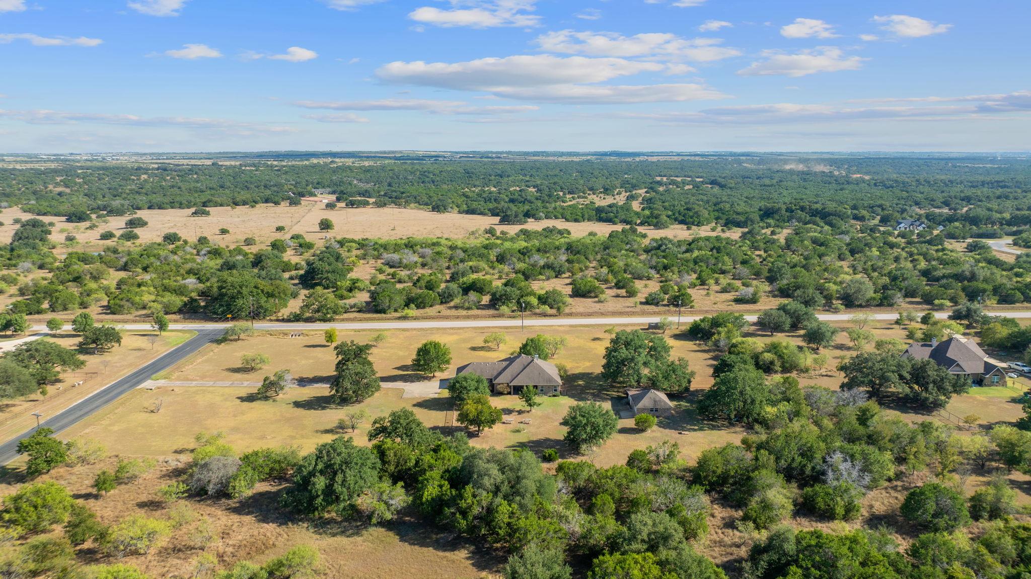 1206 Long Mdw, Salado, TX 76571