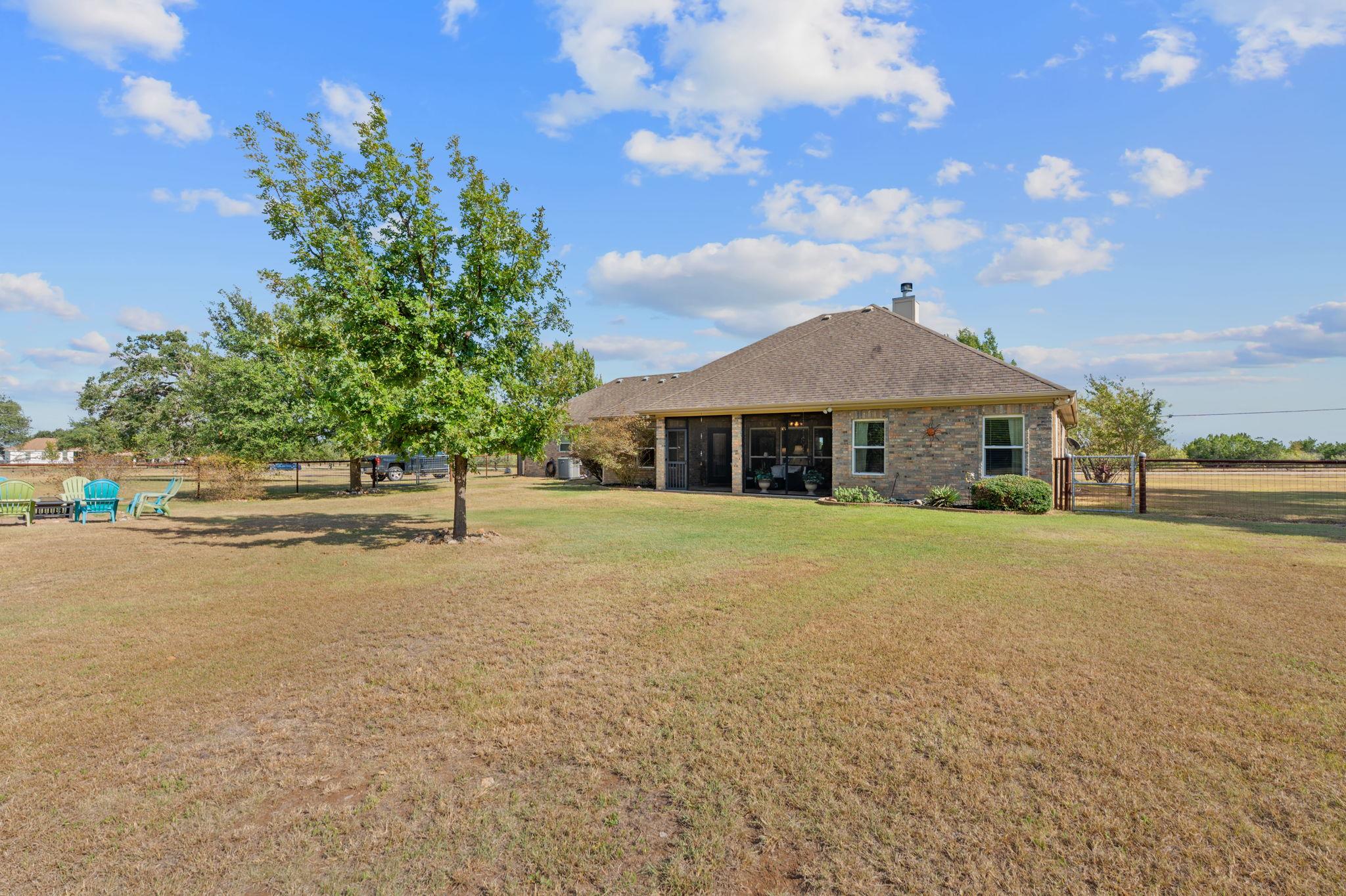 1206 Long Mdw, Salado, TX 76571