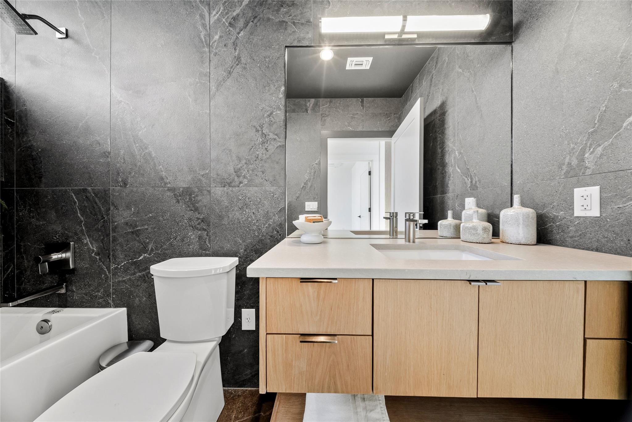 44 Chicon St # 1, Austin, TX 78702