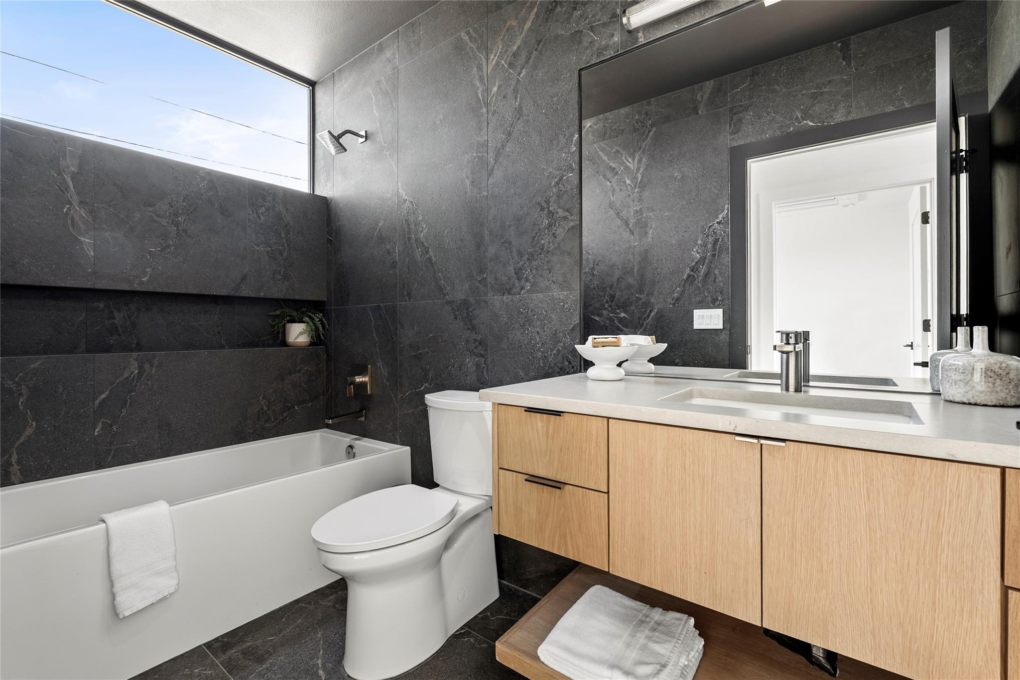 44 Chicon St # 1, Austin, TX 78702