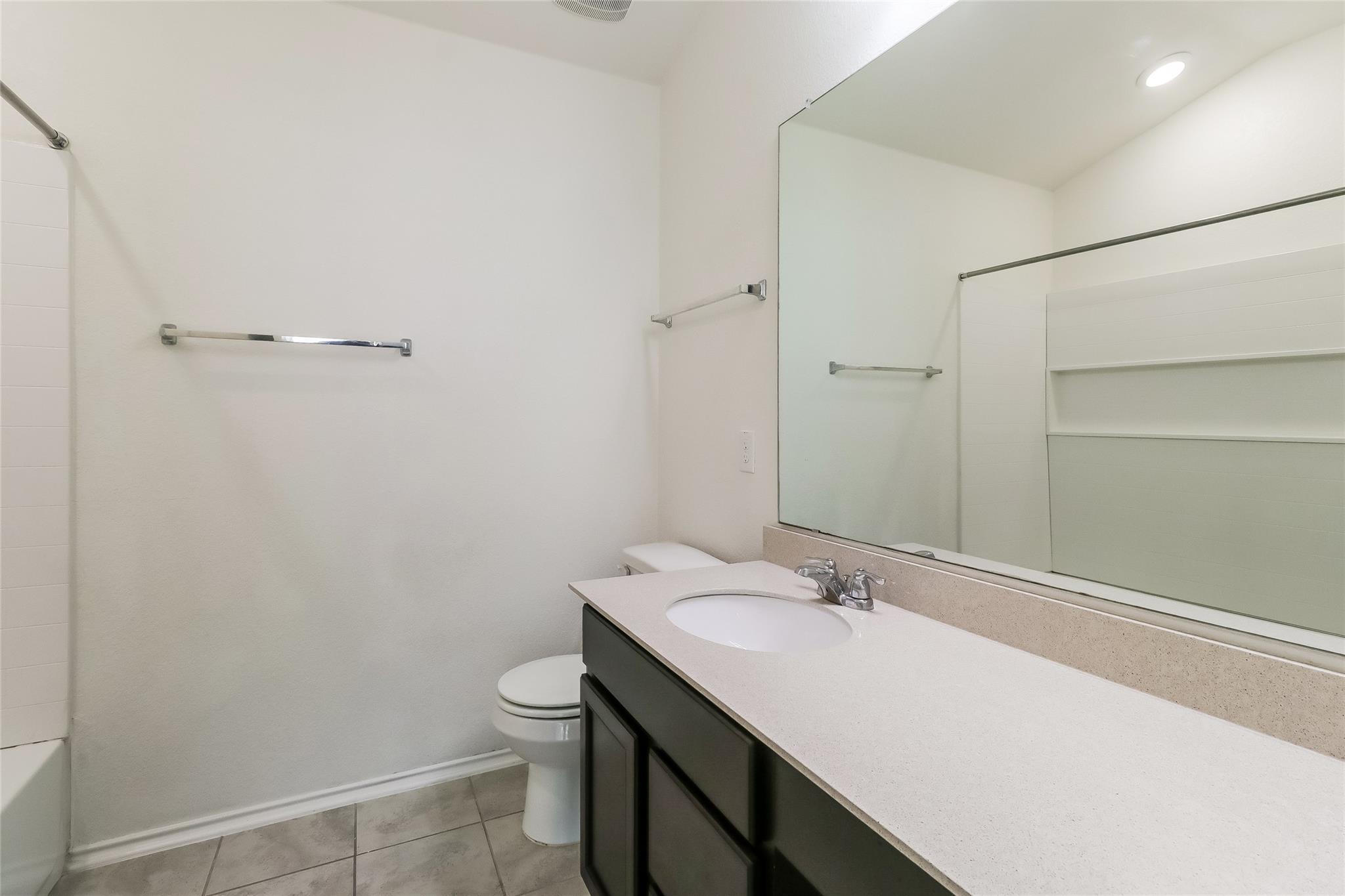 1621 Stinnett Dr, Leander, TX 78641