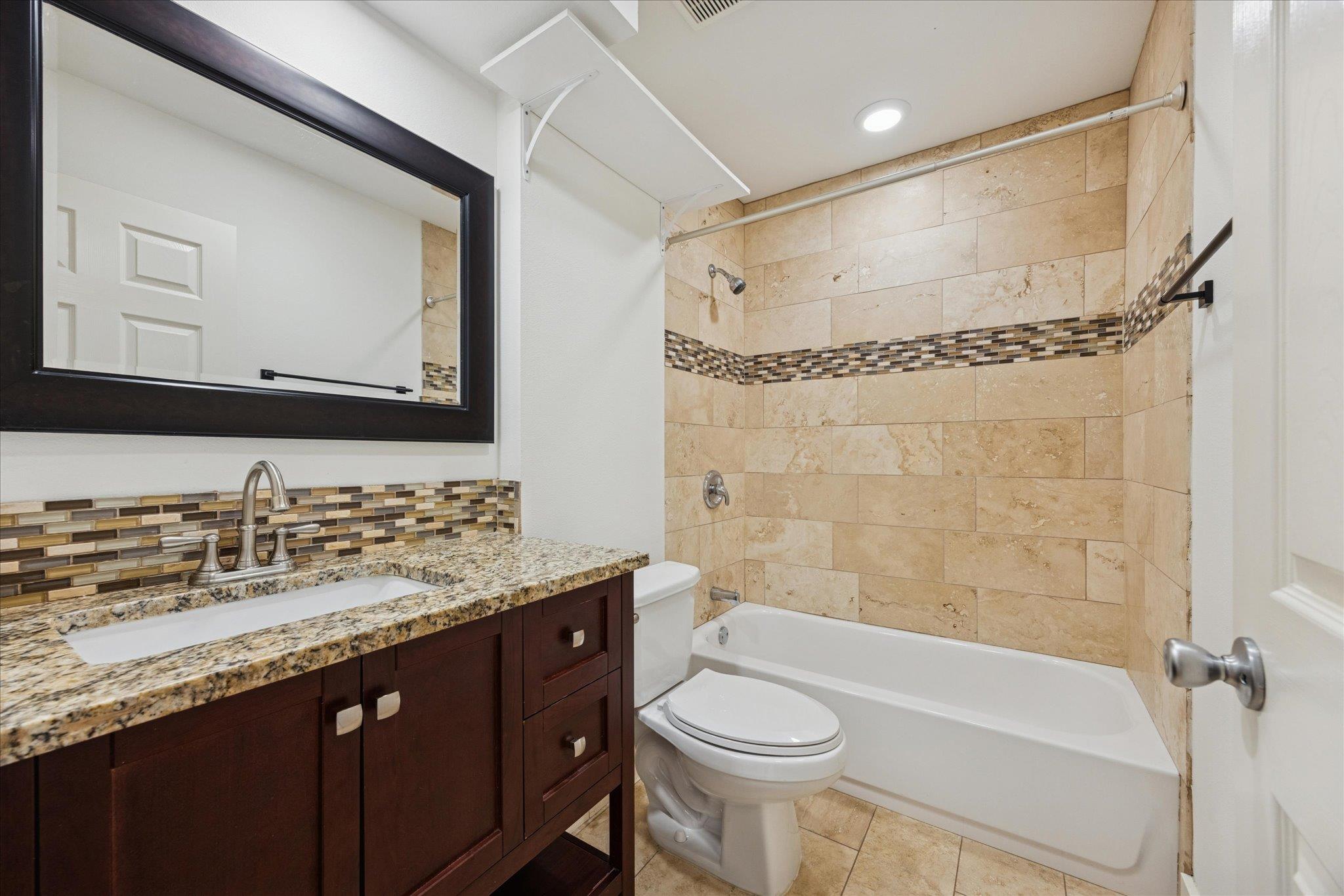 5820 Berkman Dr # 203, Austin, TX 78723