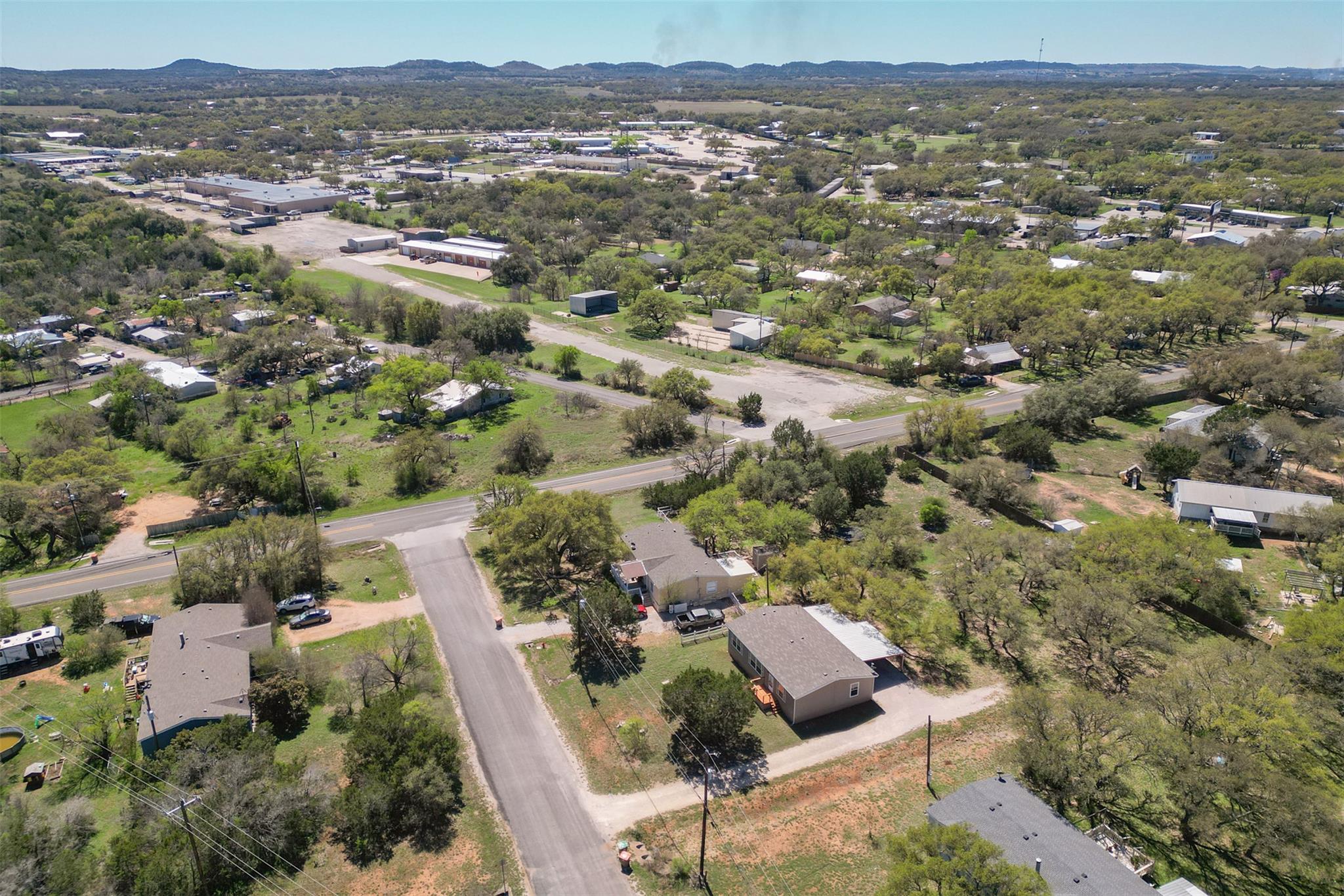 103 Spring View Dr, Johnson City, TX 78636