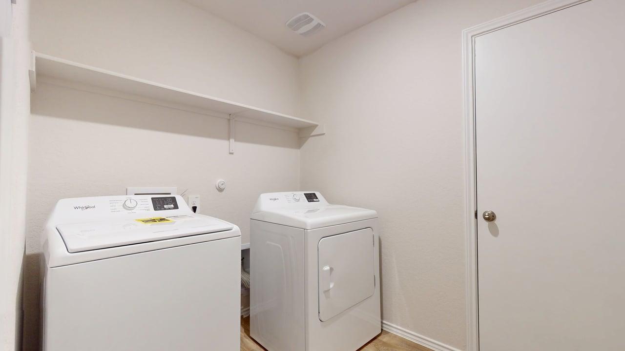 914 Indian Way, Seguin, TX 78155