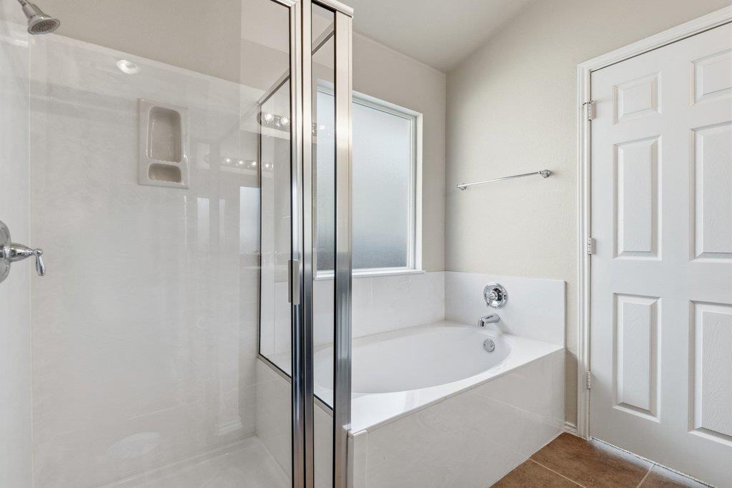 1601 Waxberry Ln, Austin, TX 78748