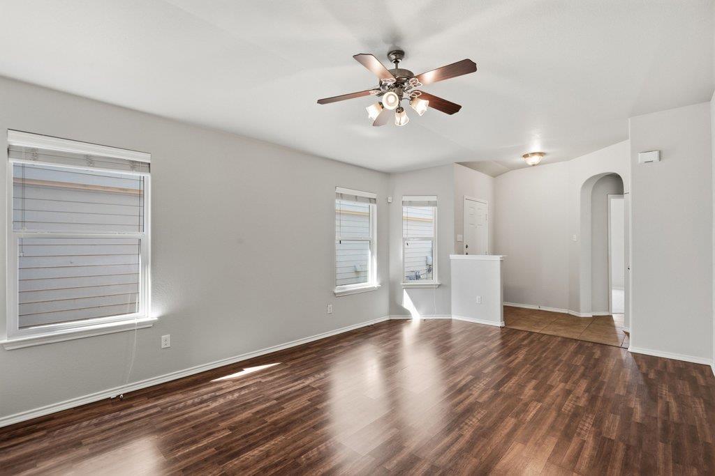 1601 Waxberry Ln, Austin, TX 78748