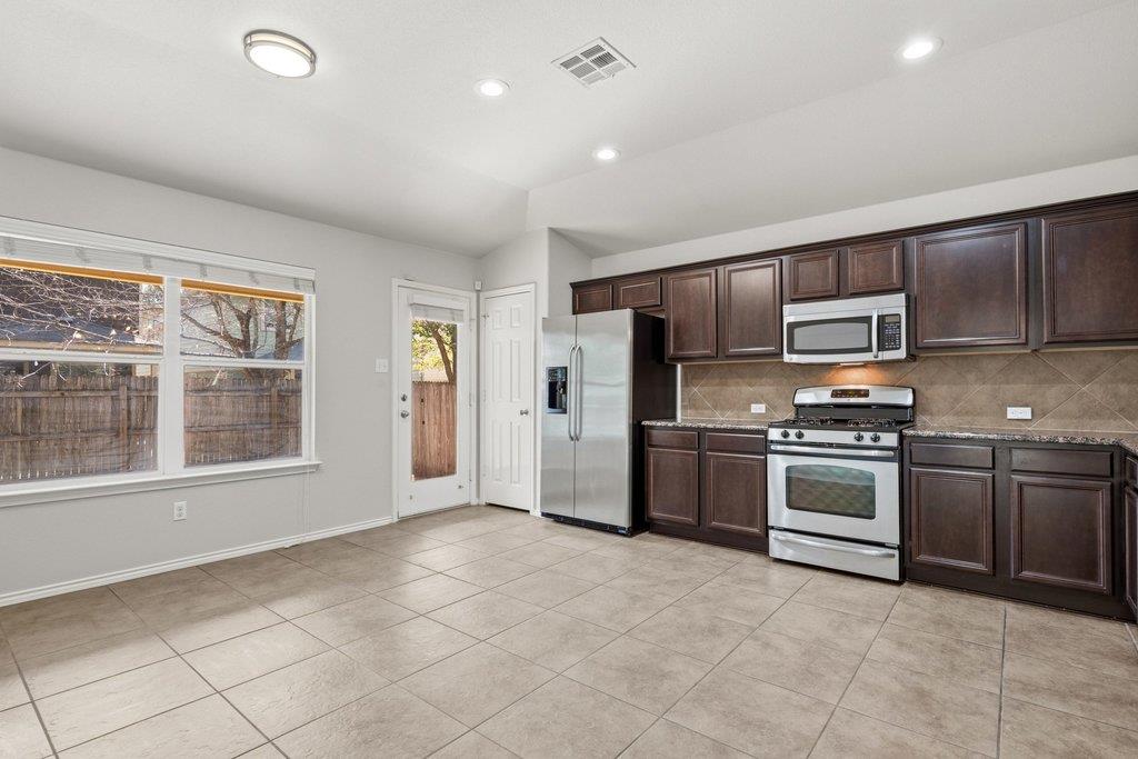 1601 Waxberry Ln, Austin, TX 78748