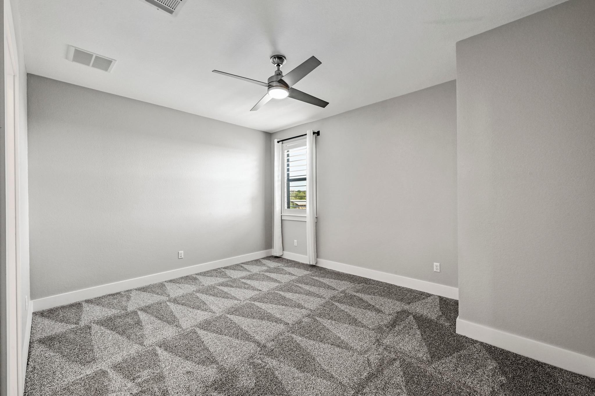 105 Willow Hill Dr, Georgetown, TX 78633