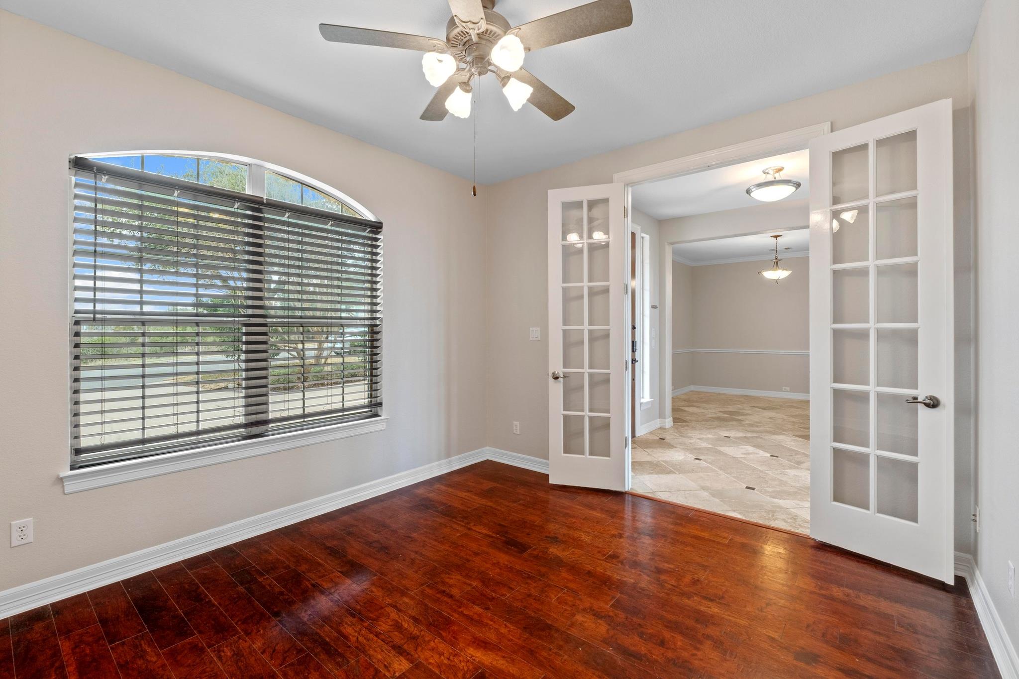 7204 Covered Bridge Dr, Austin, TX 78736