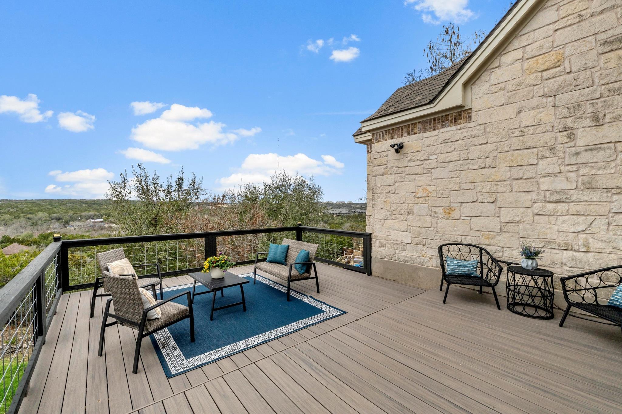 7204 Covered Bridge Dr, Austin, TX 78736