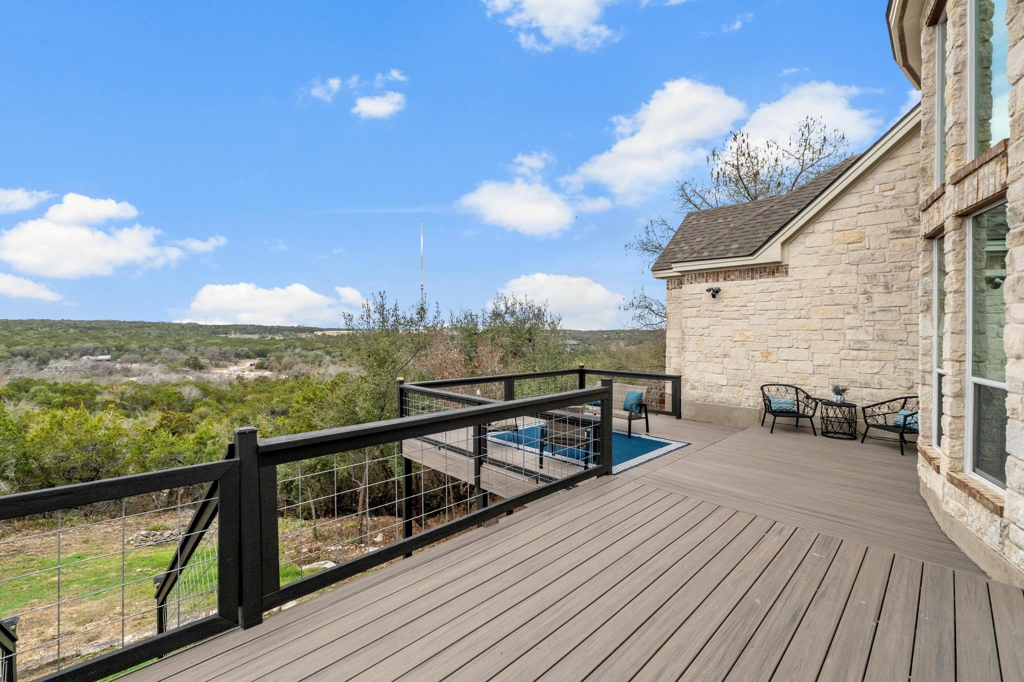 7204 Covered Bridge Dr, Austin, TX 78736