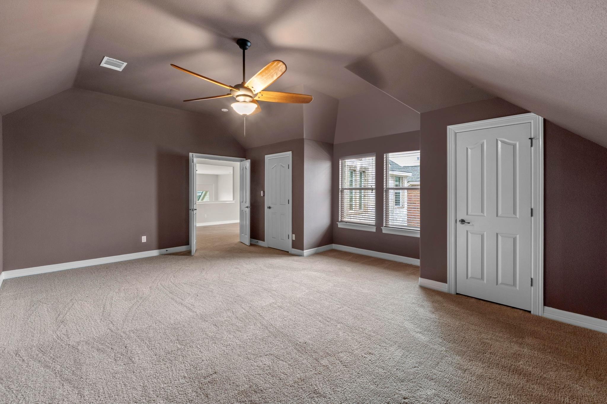 7204 Covered Bridge Dr, Austin, TX 78736