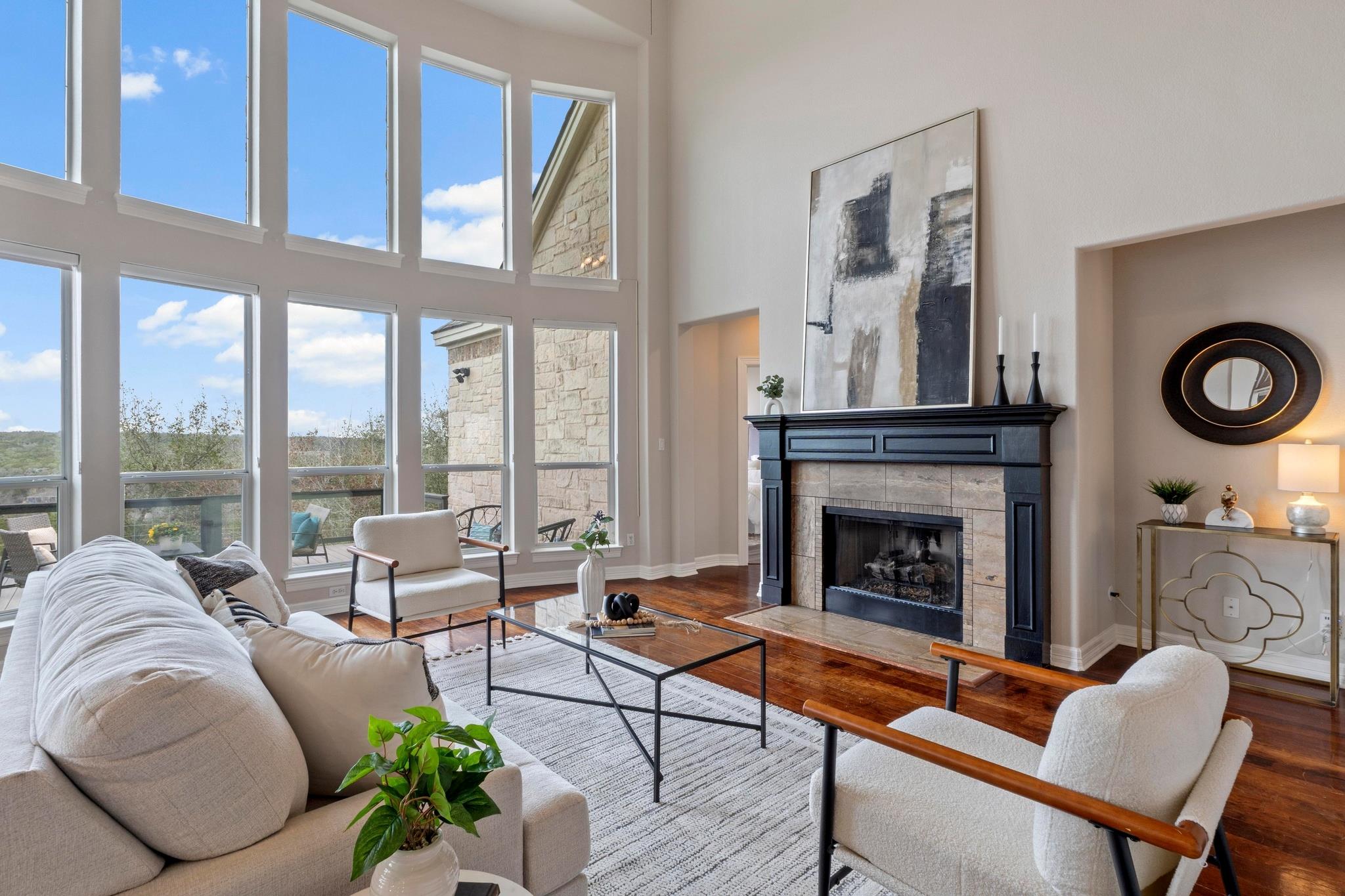 7204 Covered Bridge Dr, Austin, TX 78736