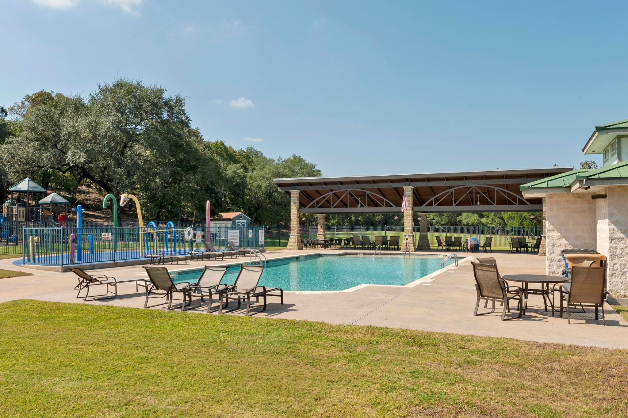 7204 Covered Bridge Dr, Austin, TX 78736