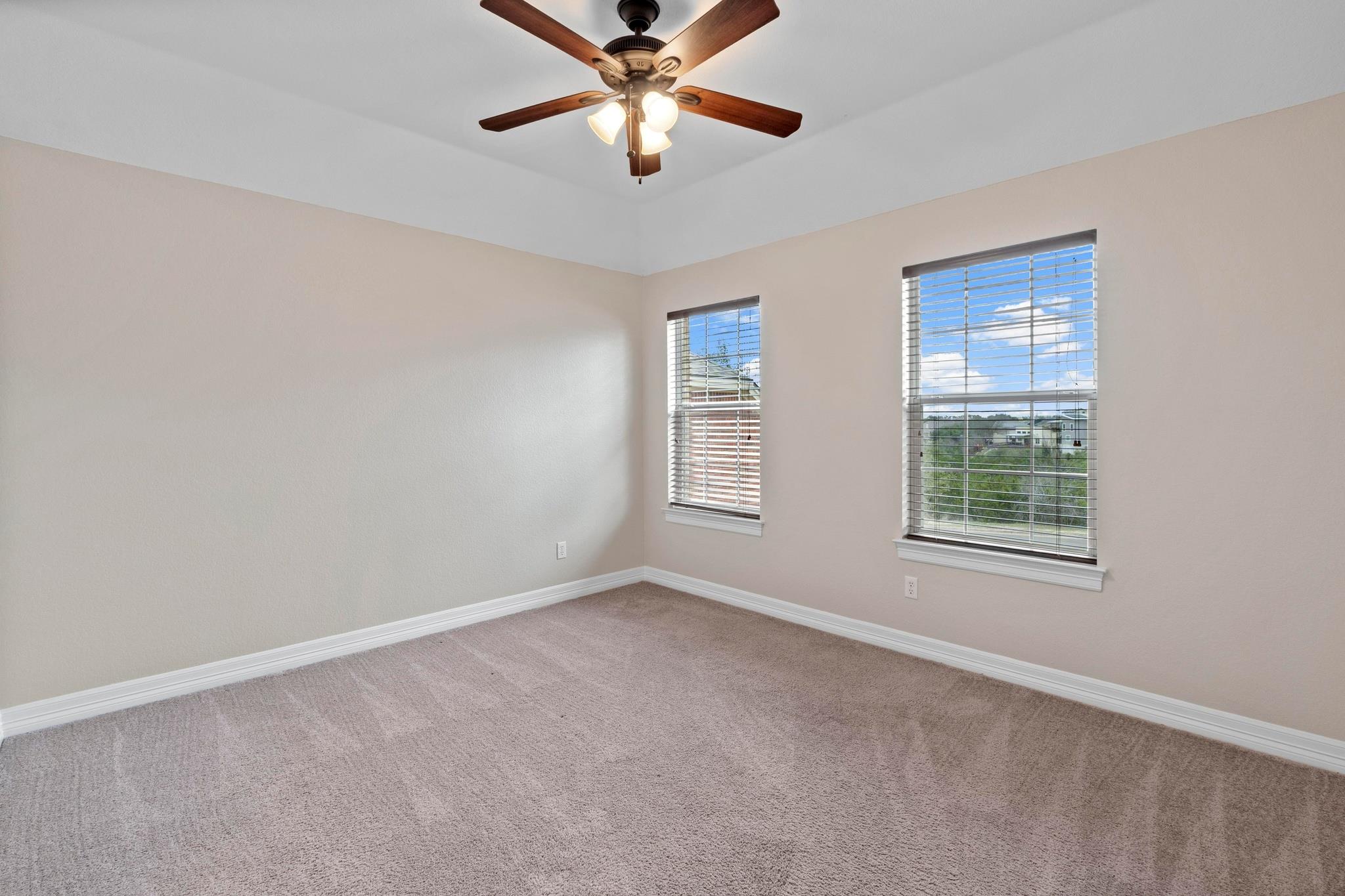 7204 Covered Bridge Dr, Austin, TX 78736