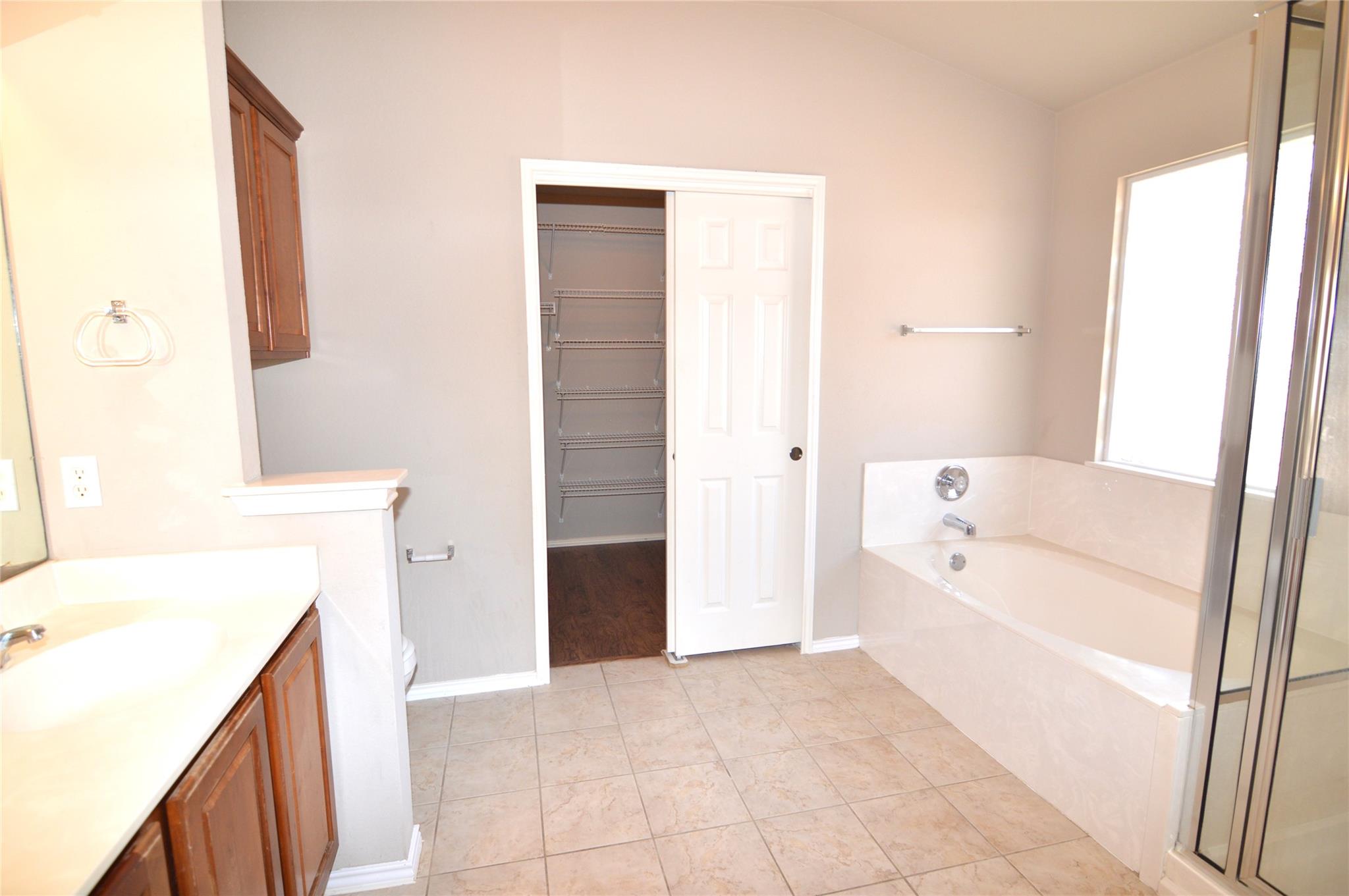 2626 Pearson Way, Round Rock, TX 78665