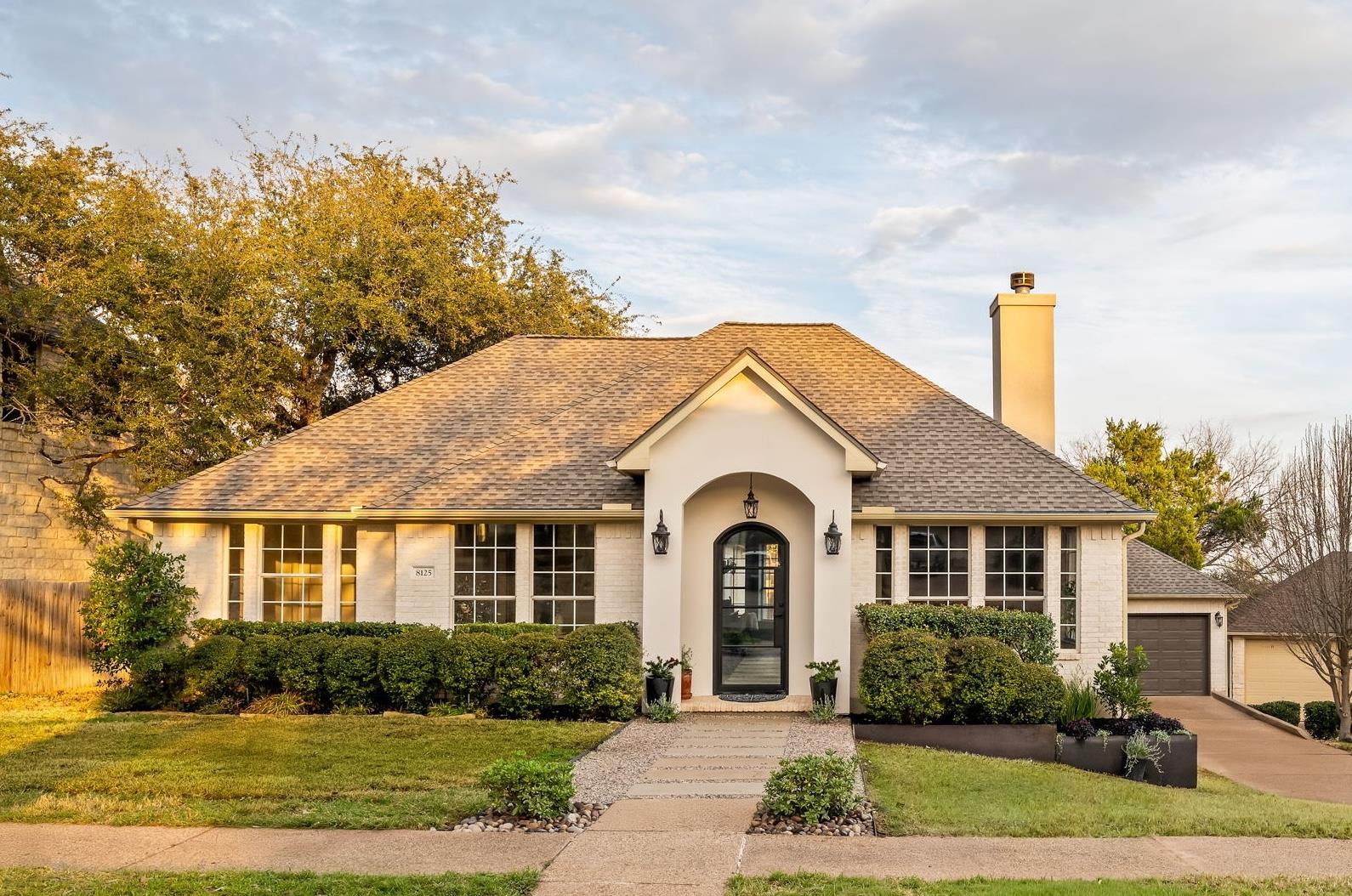 8125 Bottlebrush Dr, Austin, TX 78750