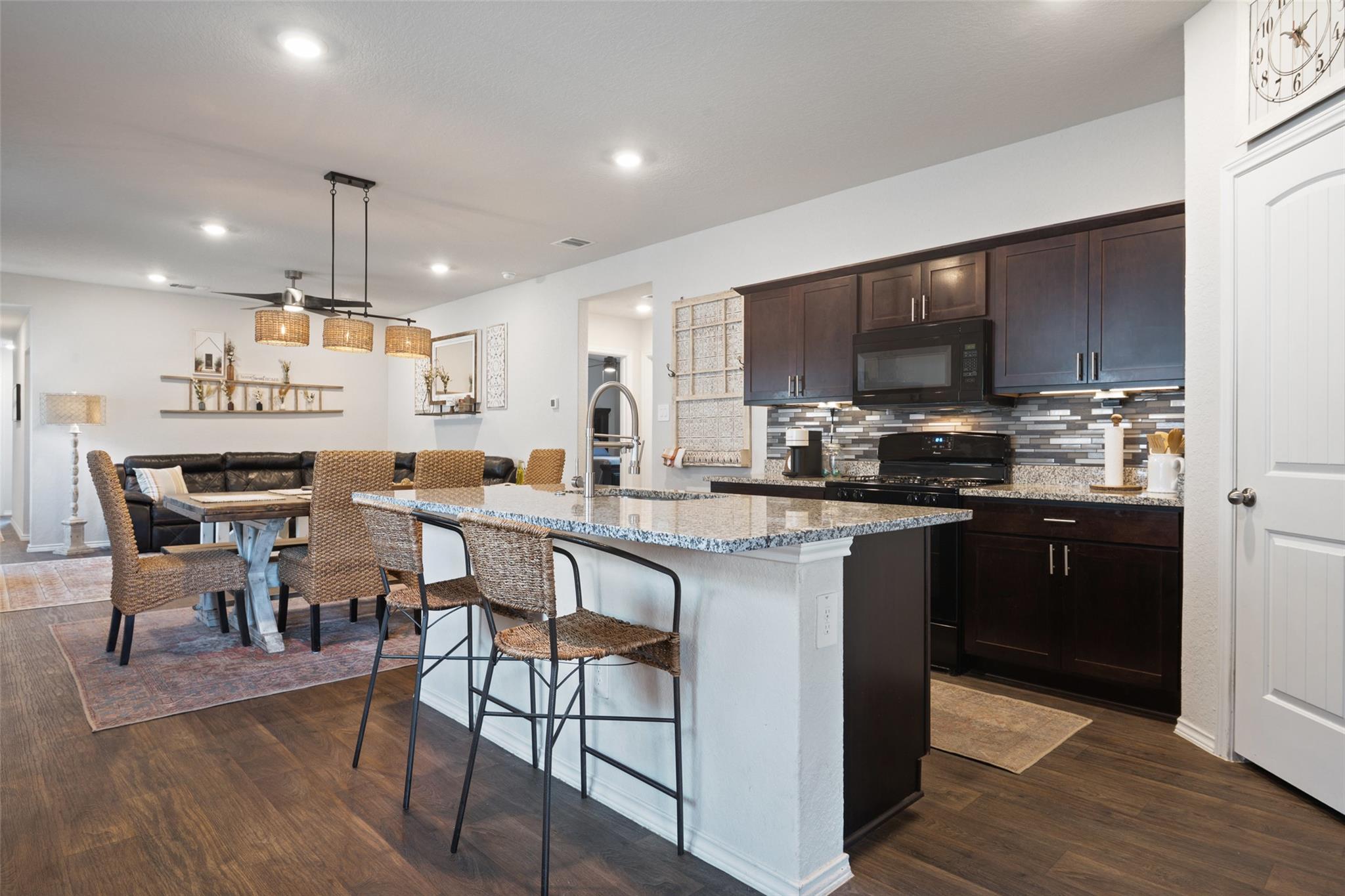 140 Skipping Stone Lane Ln, San Marcos, TX 78666