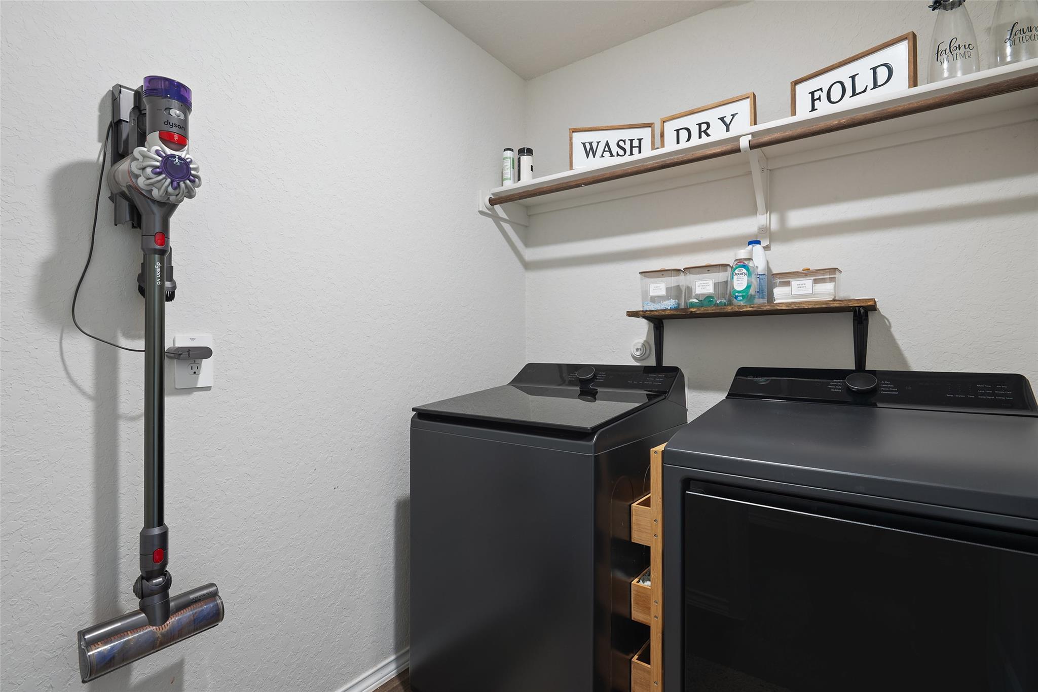 140 Skipping Stone Lane Ln, San Marcos, TX 78666