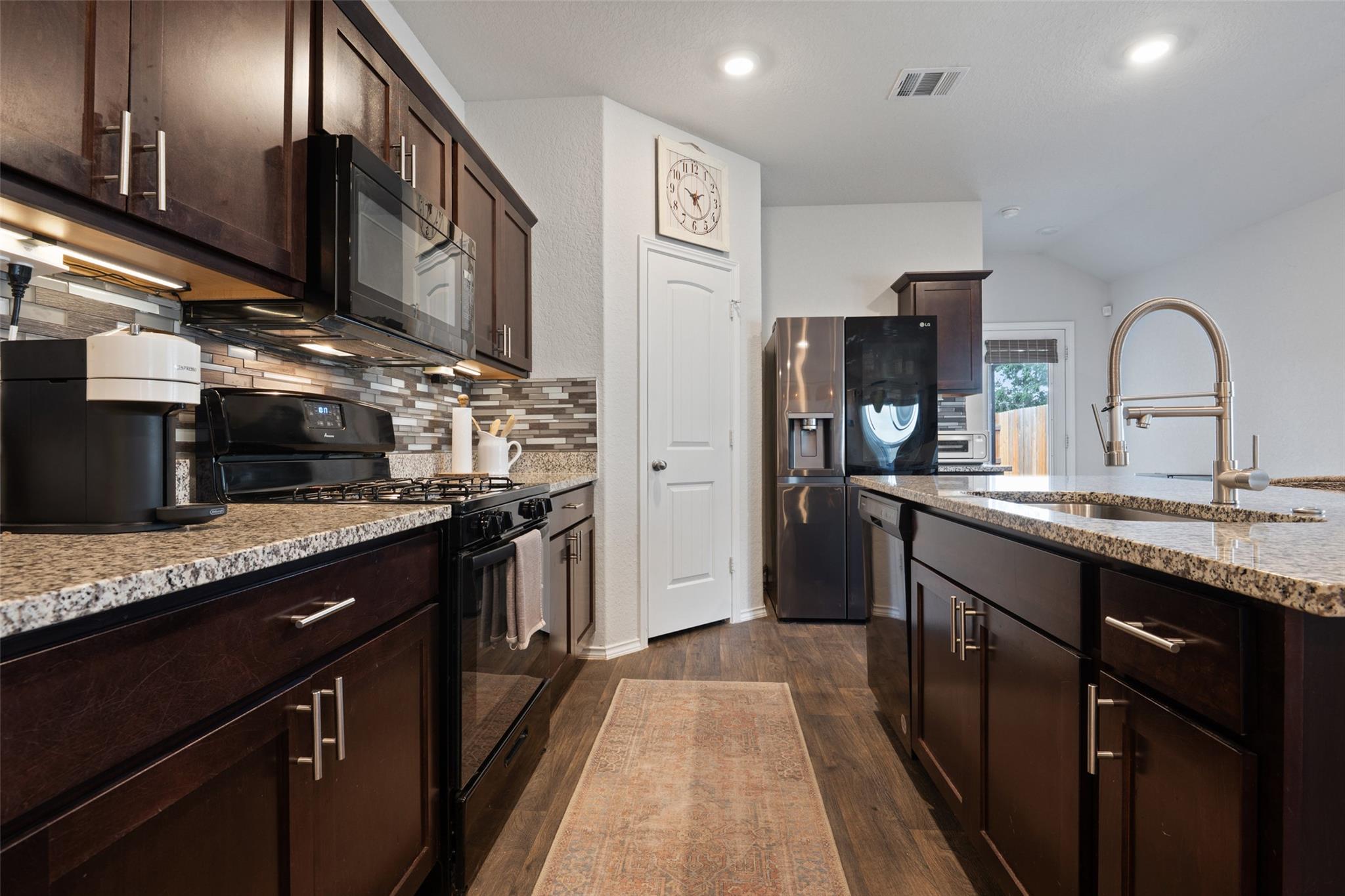 140 Skipping Stone Lane Ln, San Marcos, TX 78666