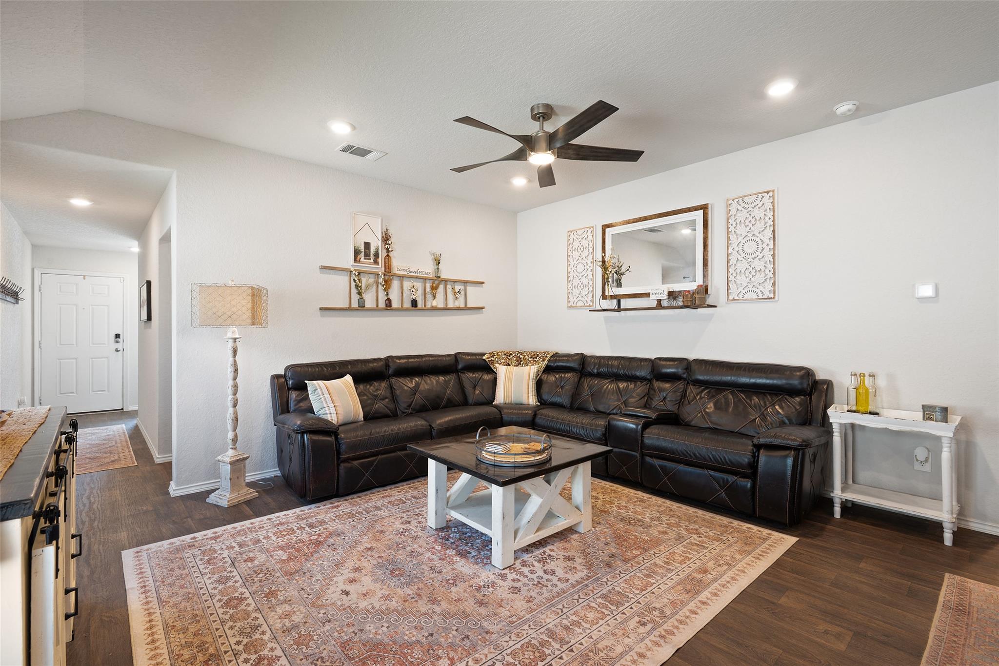 140 Skipping Stone Lane Ln, San Marcos, TX 78666